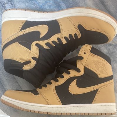 Nike Air Jordan 1 Retro High OG "Vachetta Tan"