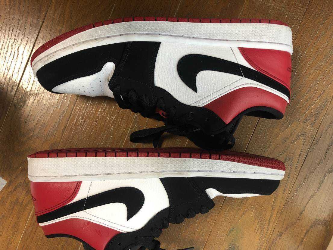 Nike Air Jordan 1 Low "Black Toe"