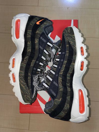 Carharte WIP × Nike Air Max 95 "Black/Sail/Total Orange"