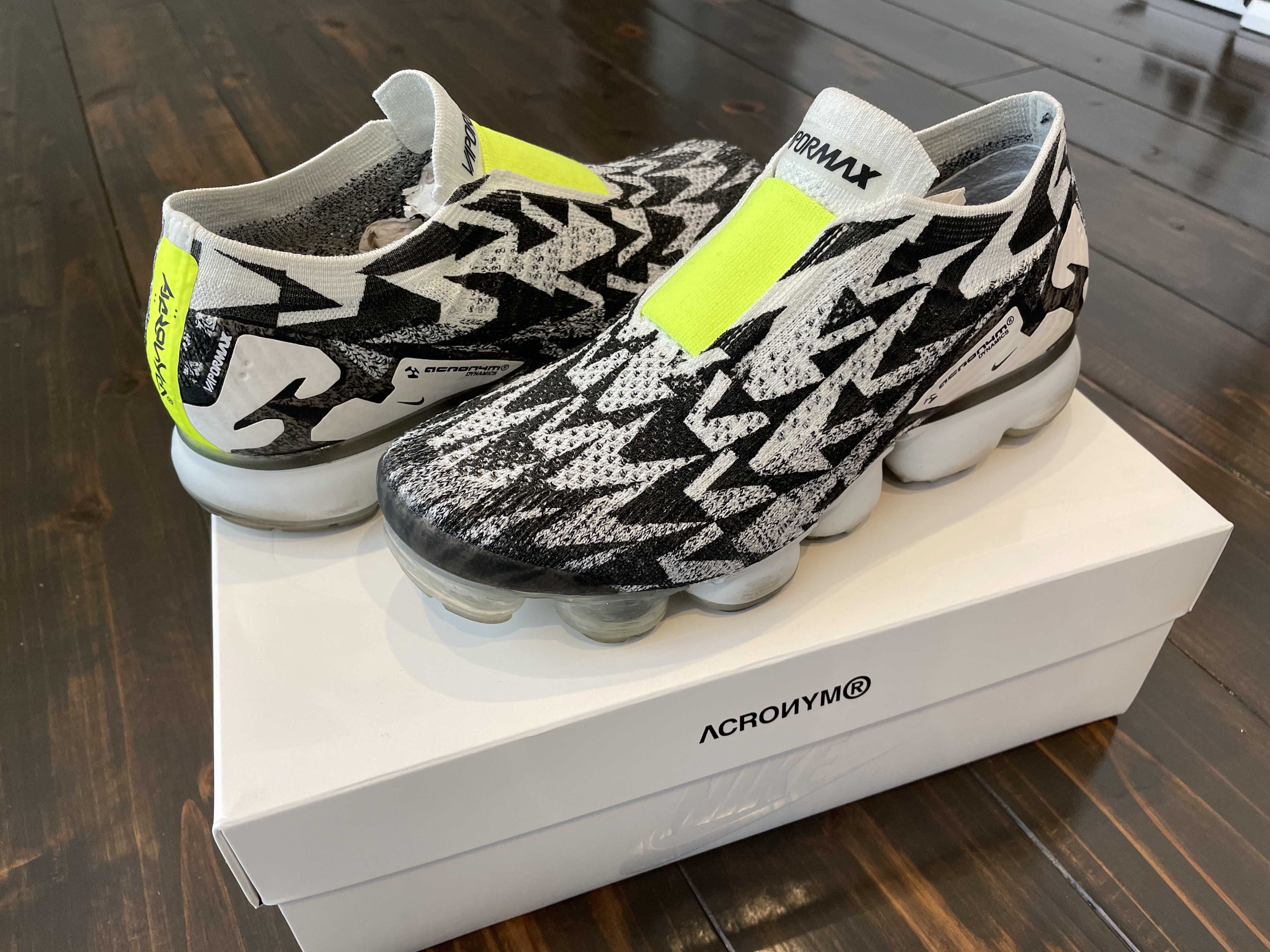 Acronym × Nike Vapormax Moc 2 "Light BoneE"