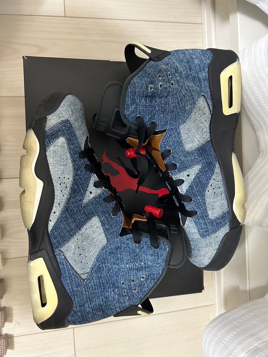 NIKE AIR JORDAN 6 "WASHED DENIM"