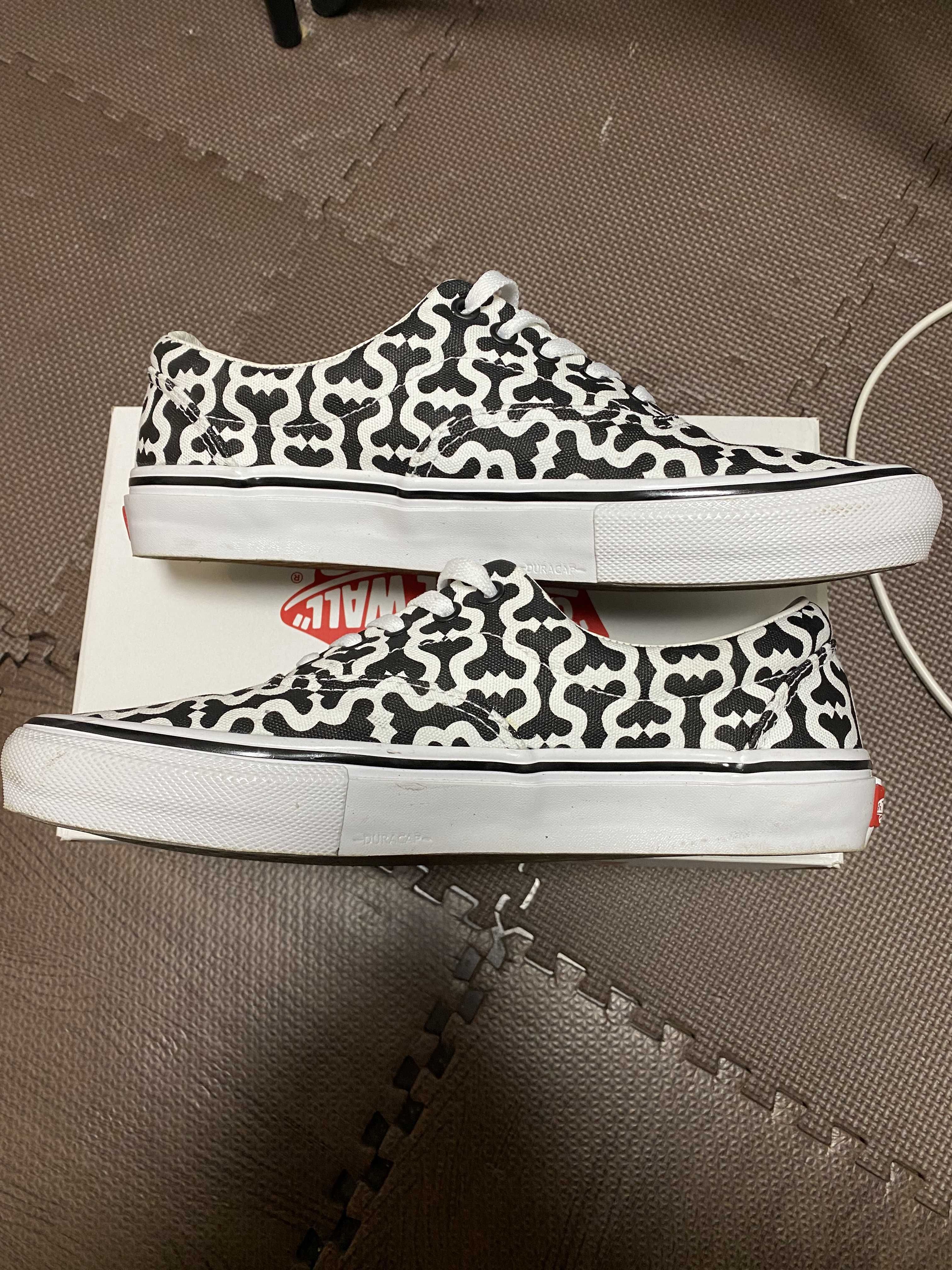 Supreme × Vans Monogram S Logo Skate ERA "Black"