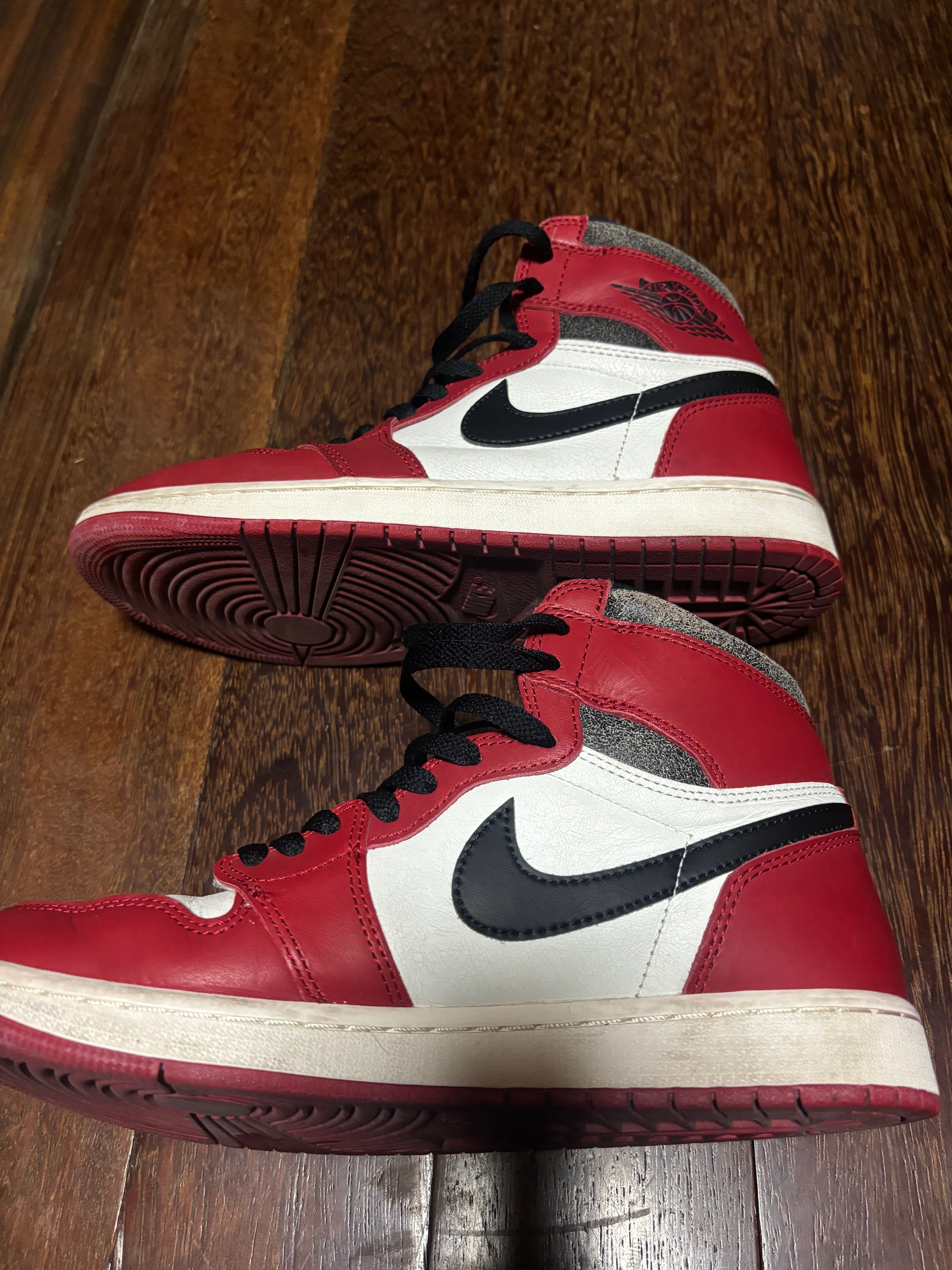 Nike Air Jordan 1 High OG "Lost & Found/Chicago"