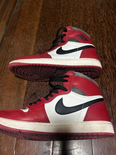 Nike Air Jordan 1 High OG "Lost & Found/Chicago"