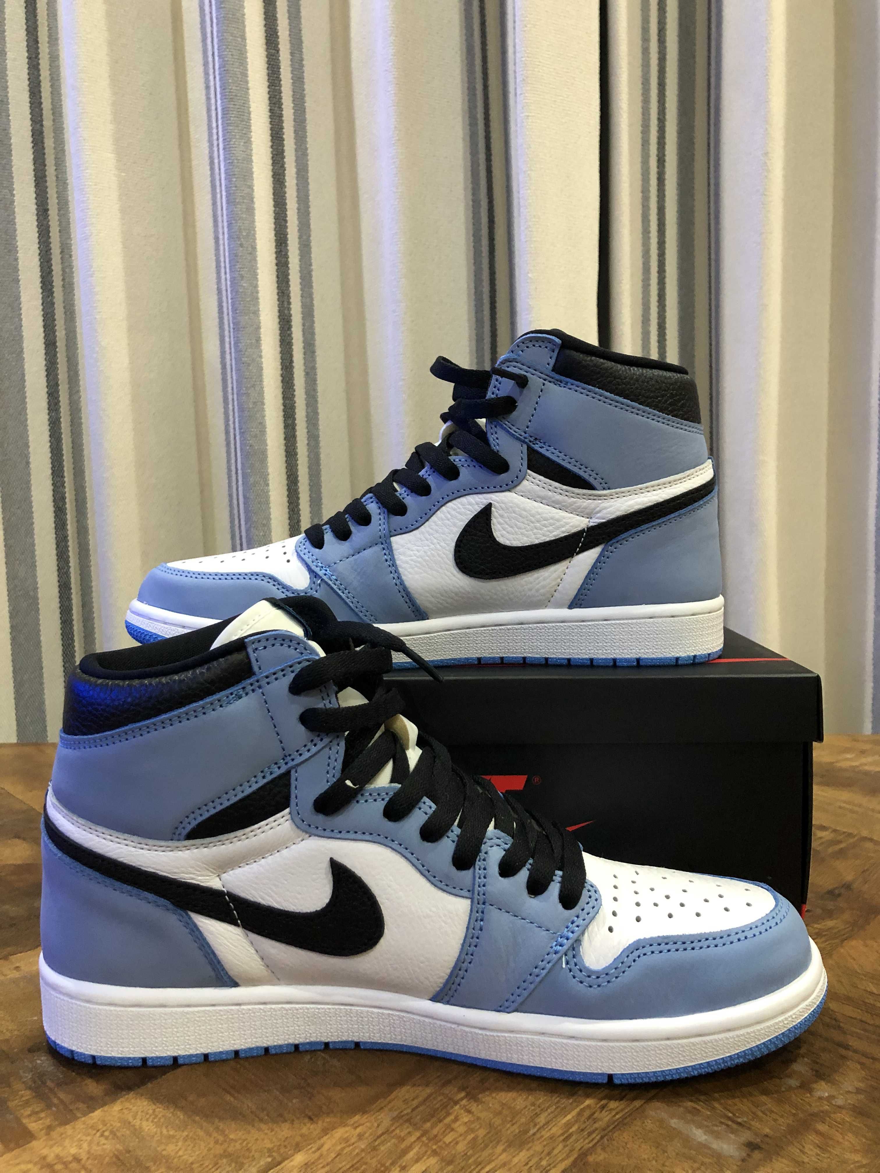Nike Air Jordan 1 High OG "University Blue"