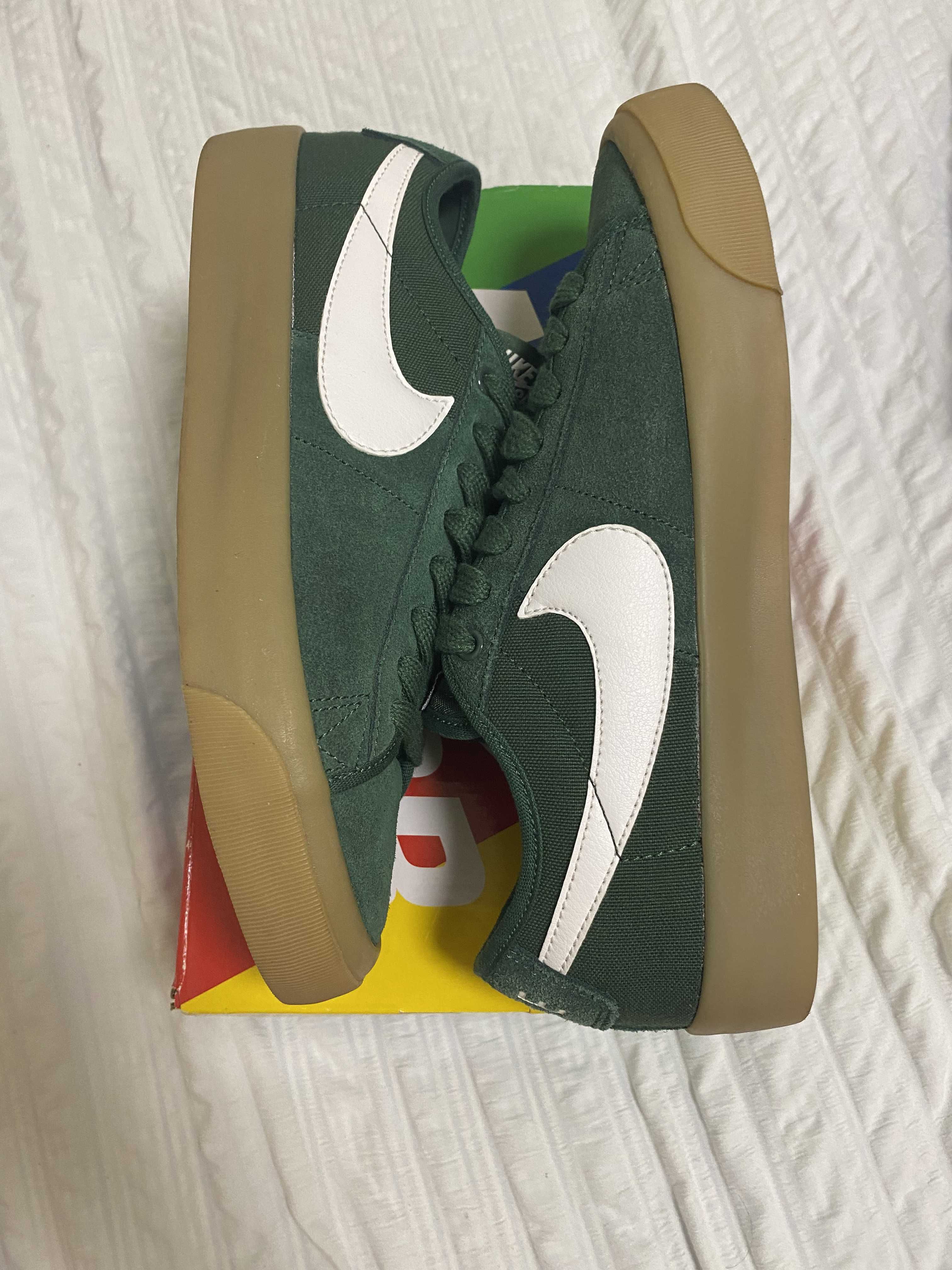 Nike SB Zoom Blazer Low Pro GT QS "Green Gum"