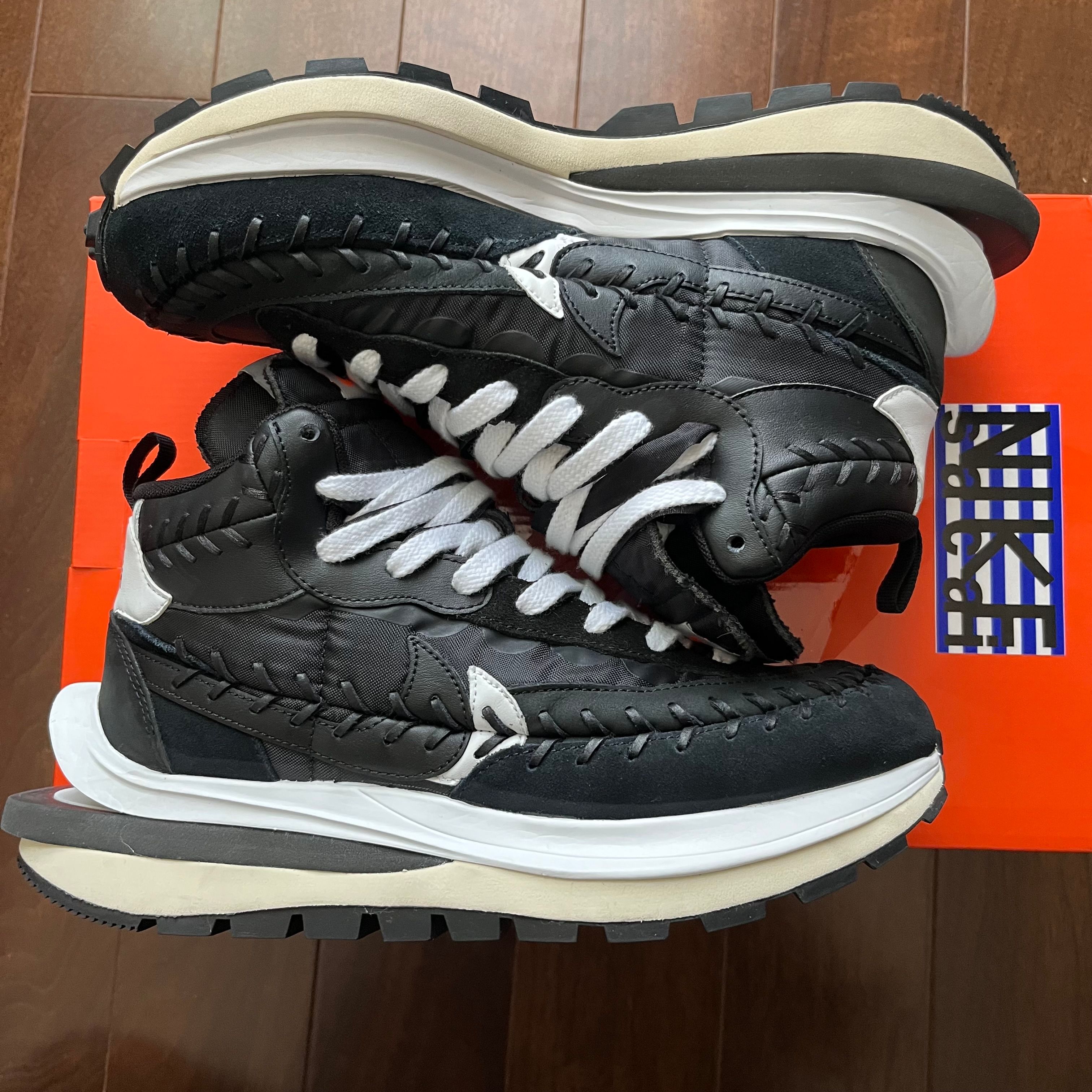 Jean-Paul Gaultier × sacai × Nike Vapor Waffle "Black/Black-White"