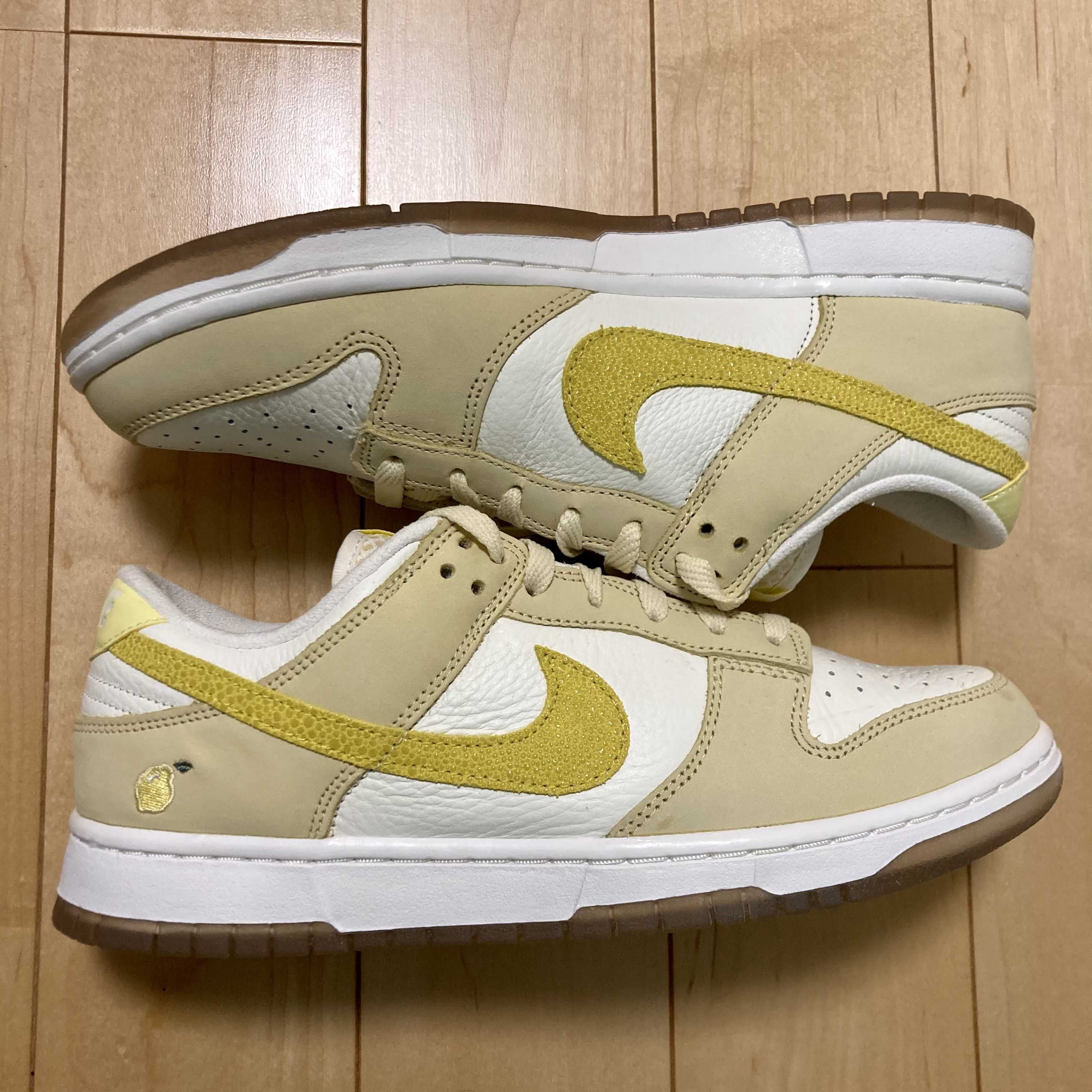 NIKE Women's DUNK LOW "LEMON DROP"