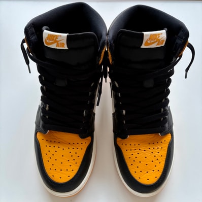 Nike Air Jordan 1 Retro High OG "Taxi"