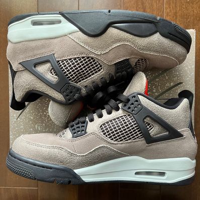Nike Air Jordan 4 "Taupe Haze"