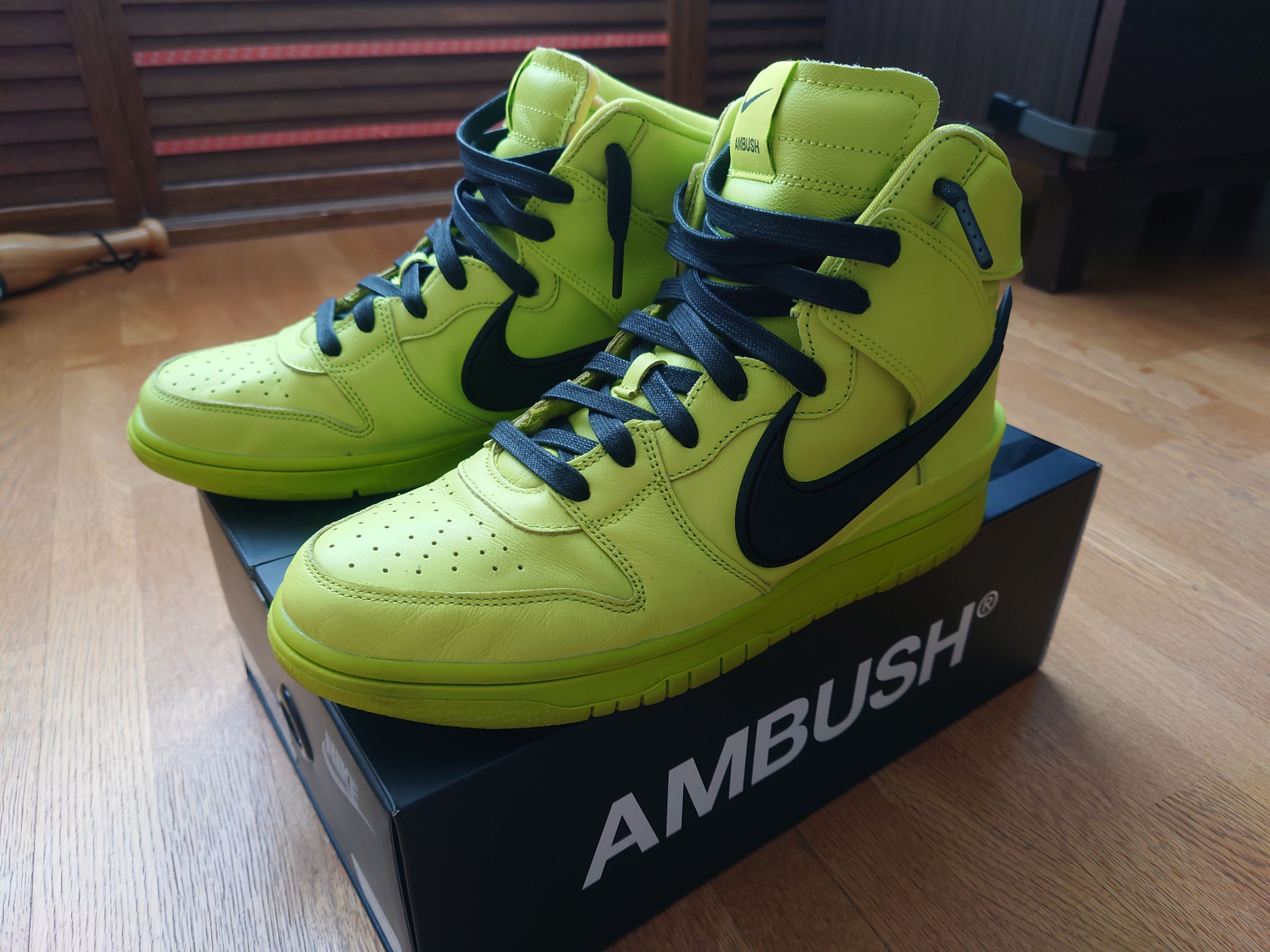 AMBUSH × NIKE DUNK HIGH "FLASH LIME"