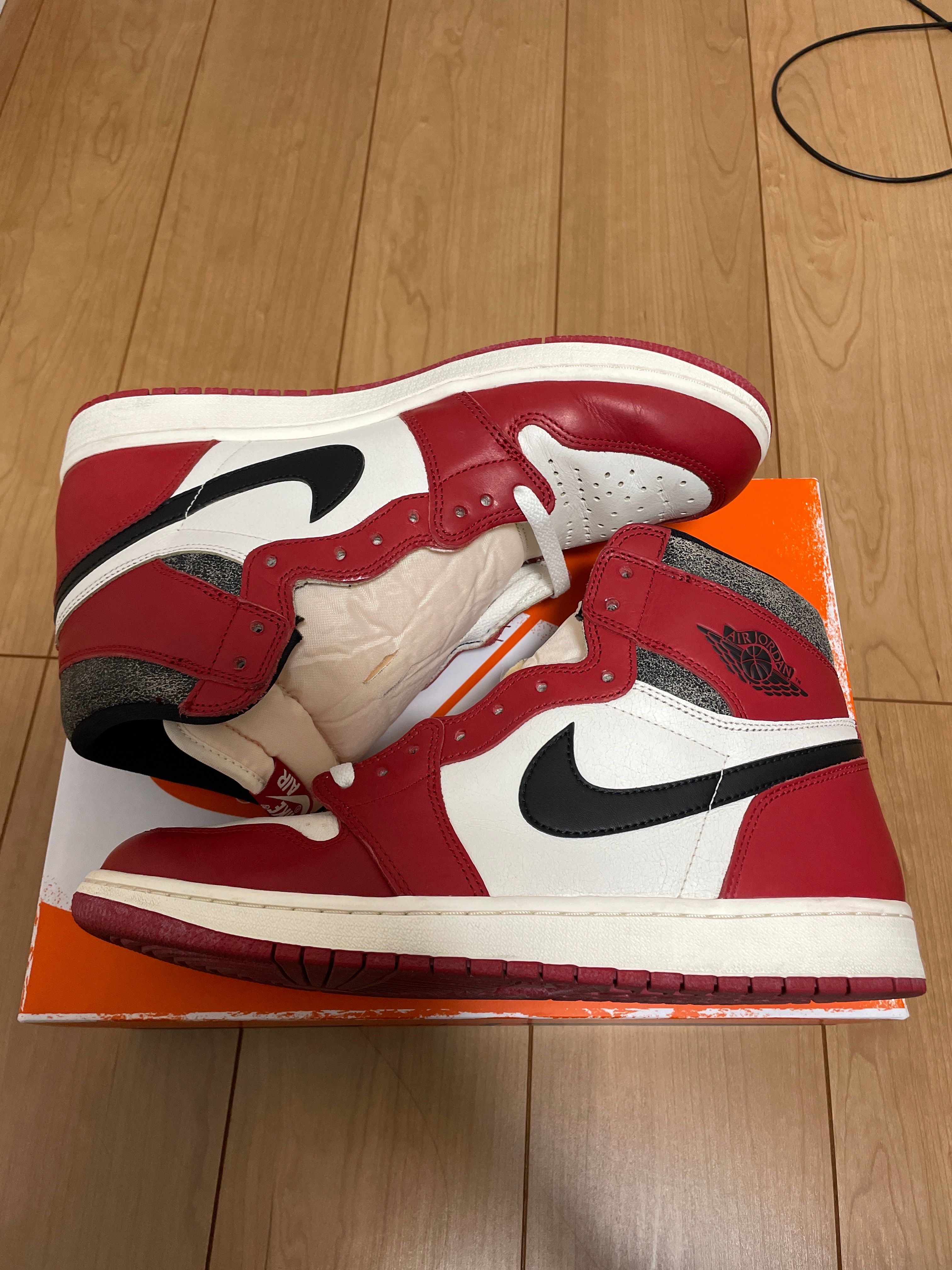 Nike Air Jordan 1 High OG "Lost & Found/Chicago"