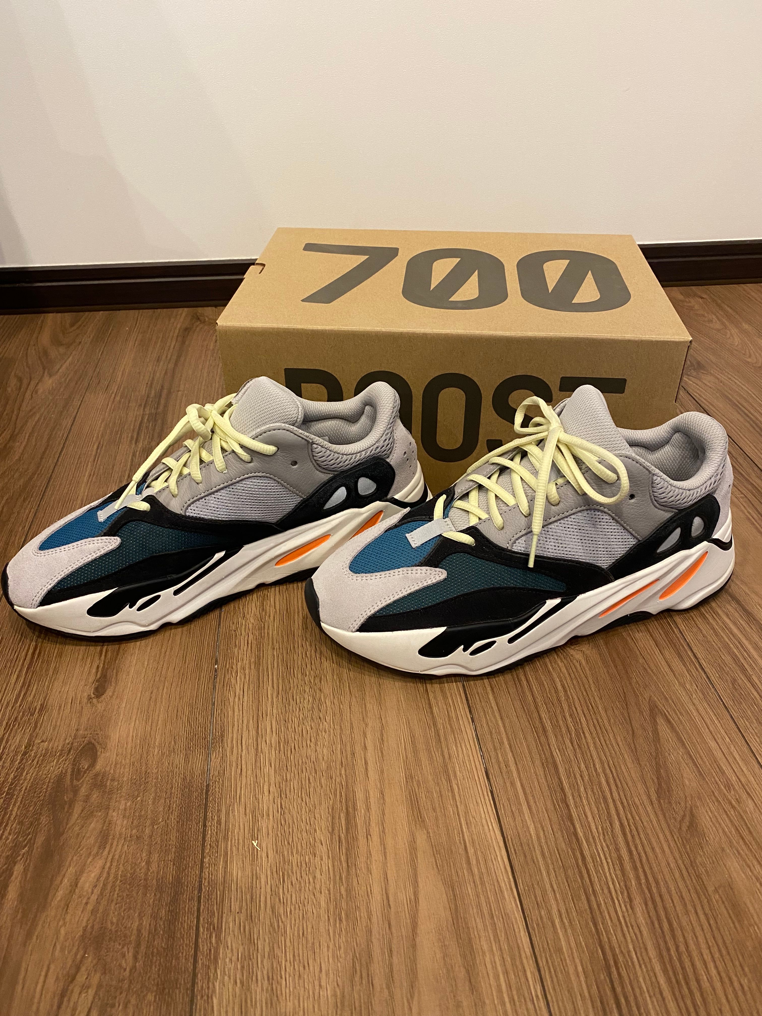 adidas YEEZY Boost 700 "Wave Runner"