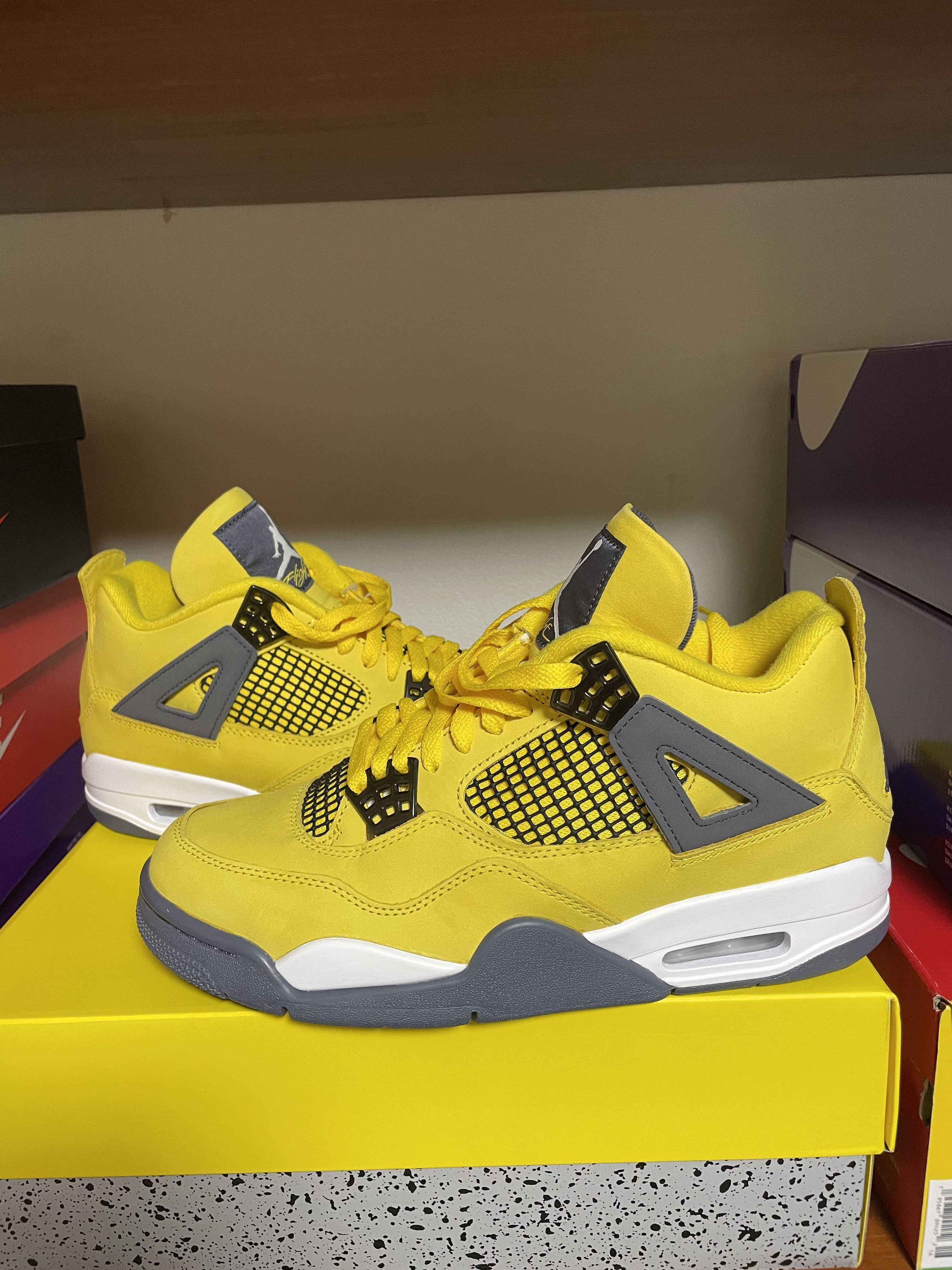 Nike Air Jordan 4 "Tour Yellow"