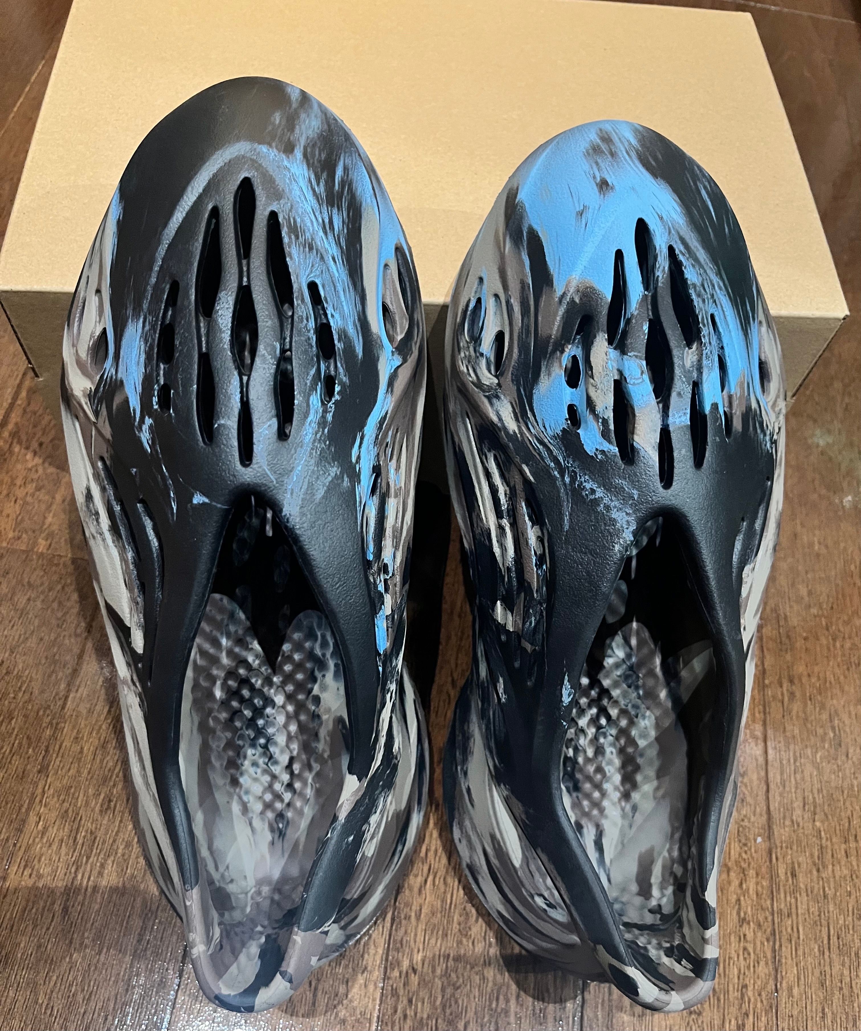 adidas YEEZY Foam Runner "MX Cinder"