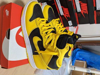 Nike Dunk High "Black/Varsity Maize"