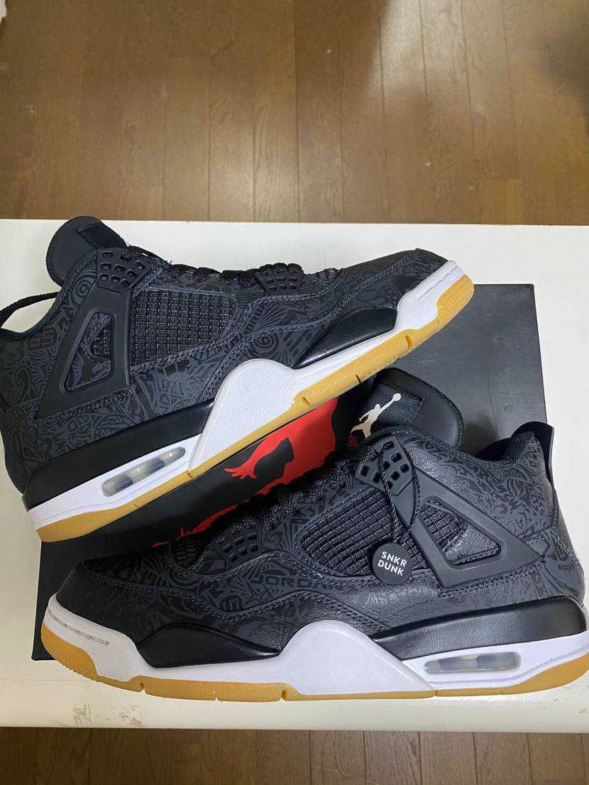 Nike Air Jordan 4 Retro "Laser Black/Gum"