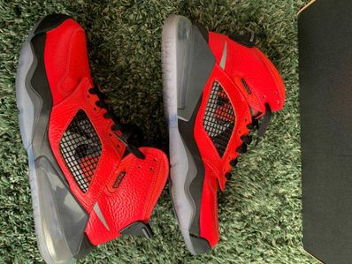 Paris Saint-Germain (PSG) × Nike Jordan Mars 270 "Infrared 23/Reflect Silver-Black"