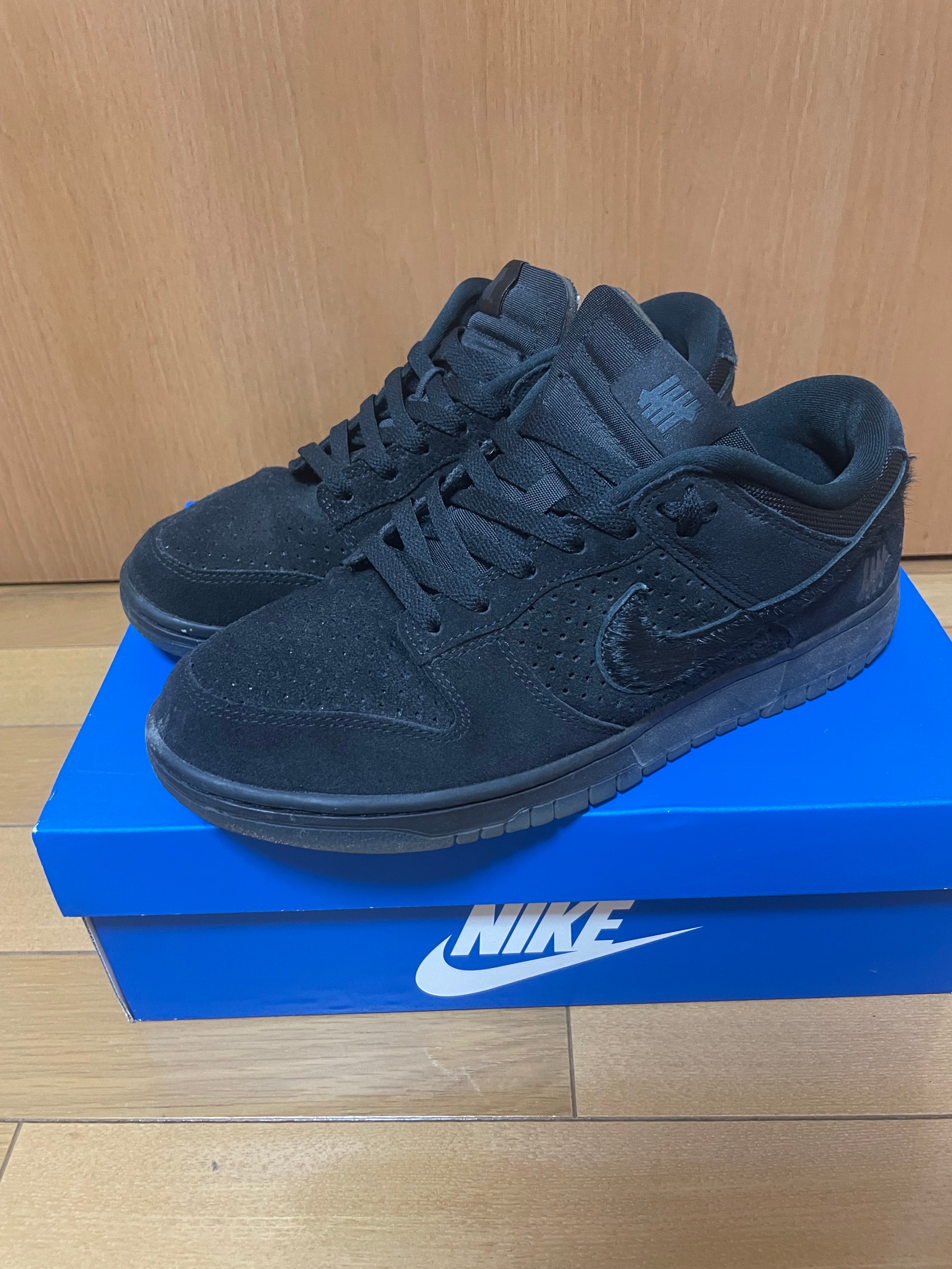 UNDEFEATED × Nike Dunk Low SP "5 ON IT"