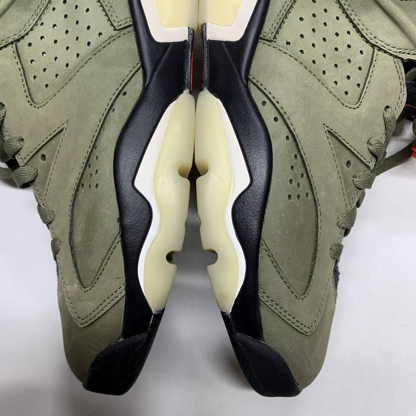 Travis Scott × Nike Air Jordan 6 Retro "Medium Olive"