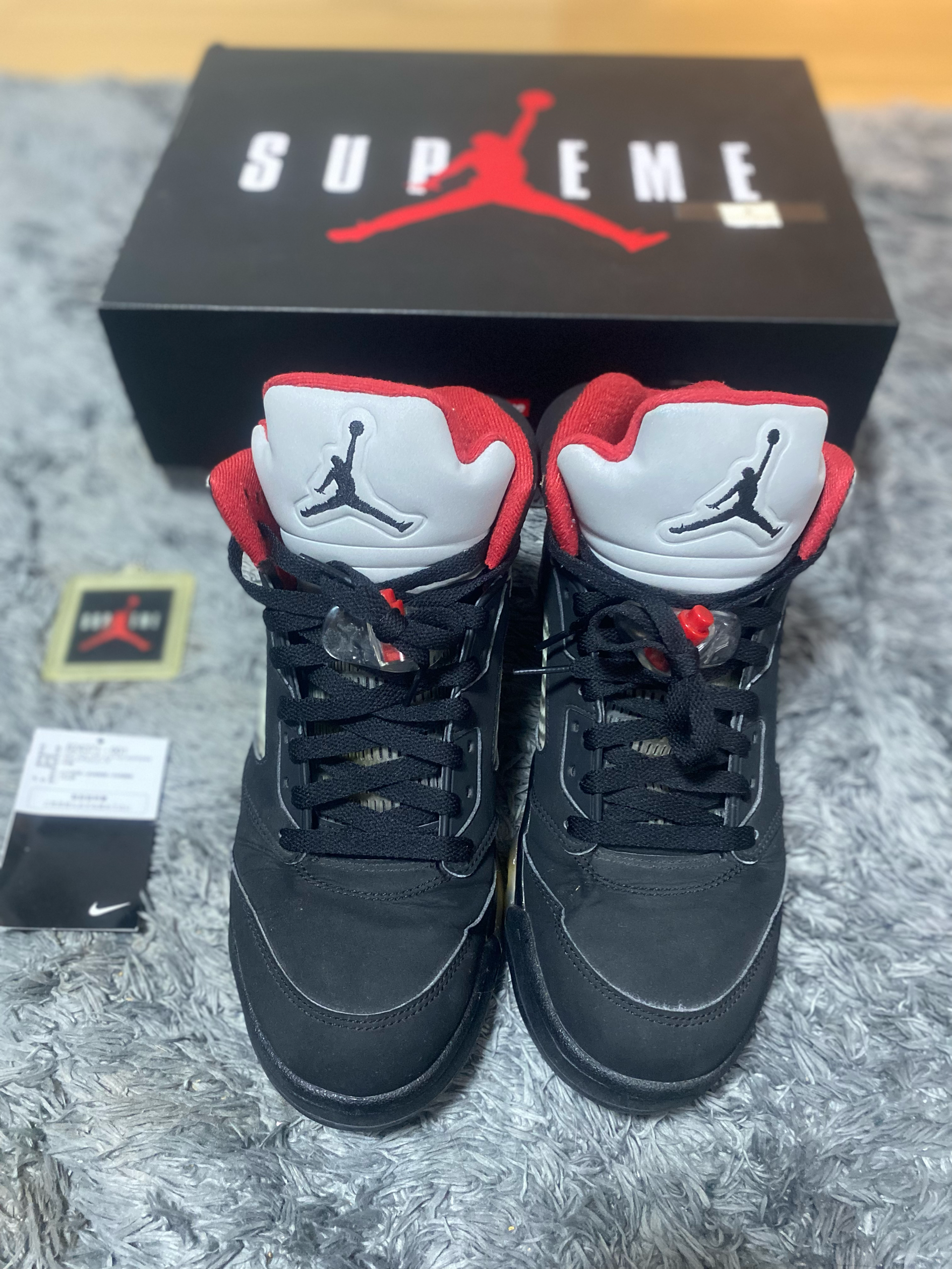 Supreme × Nike Air Jordan 5 Retro "Black"