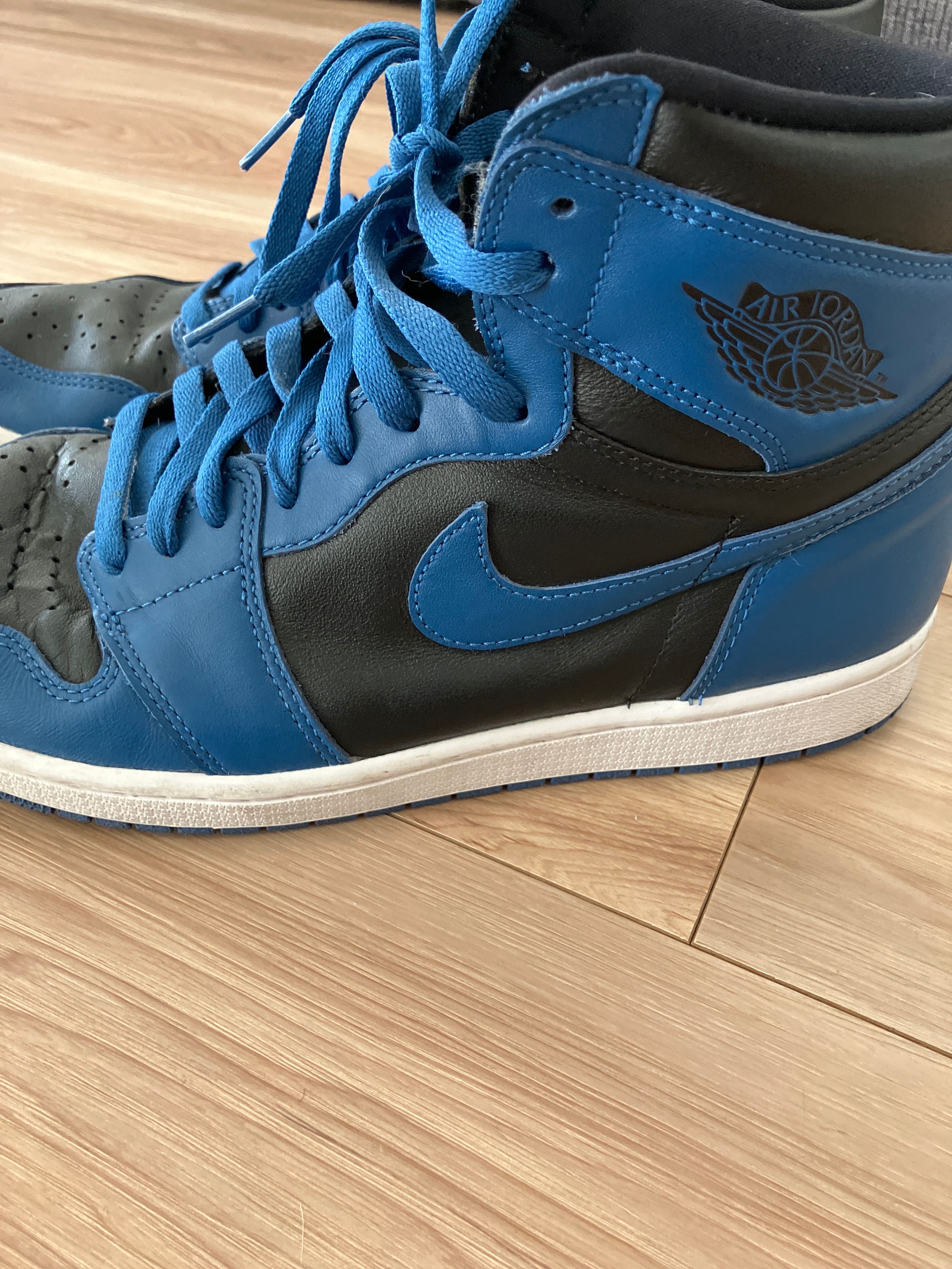 Nike Air Jordan 1 Retro High OG "Dark Marina Blue"