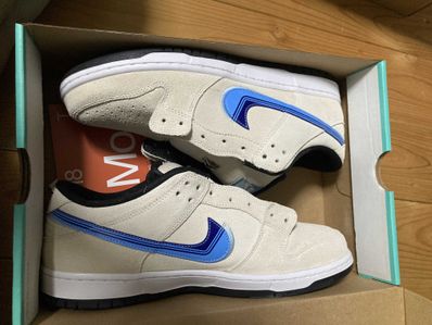 Nike SB Dunk Low "Light Cream"