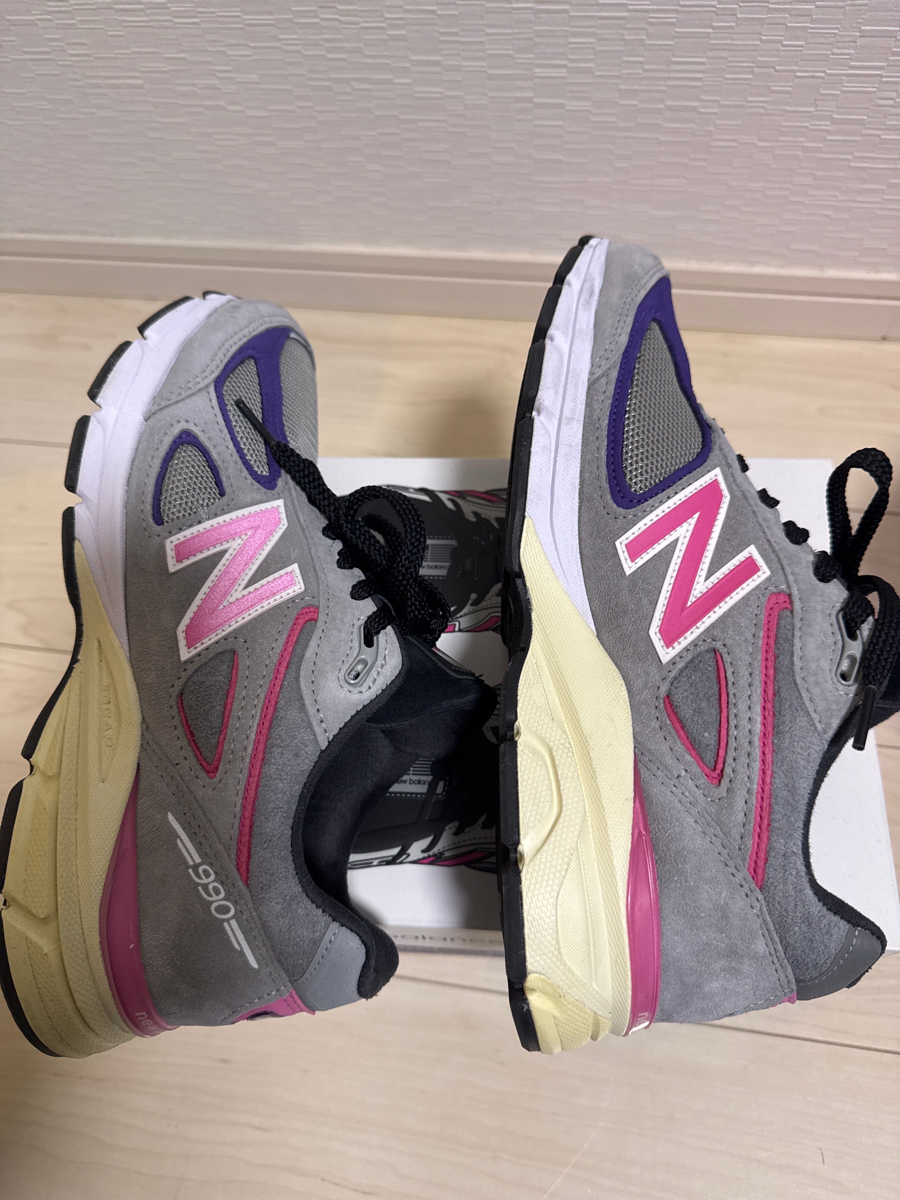 KITH × UNITED ARROWS & SONS × New Balance 990V4 "Smoked Pearl"