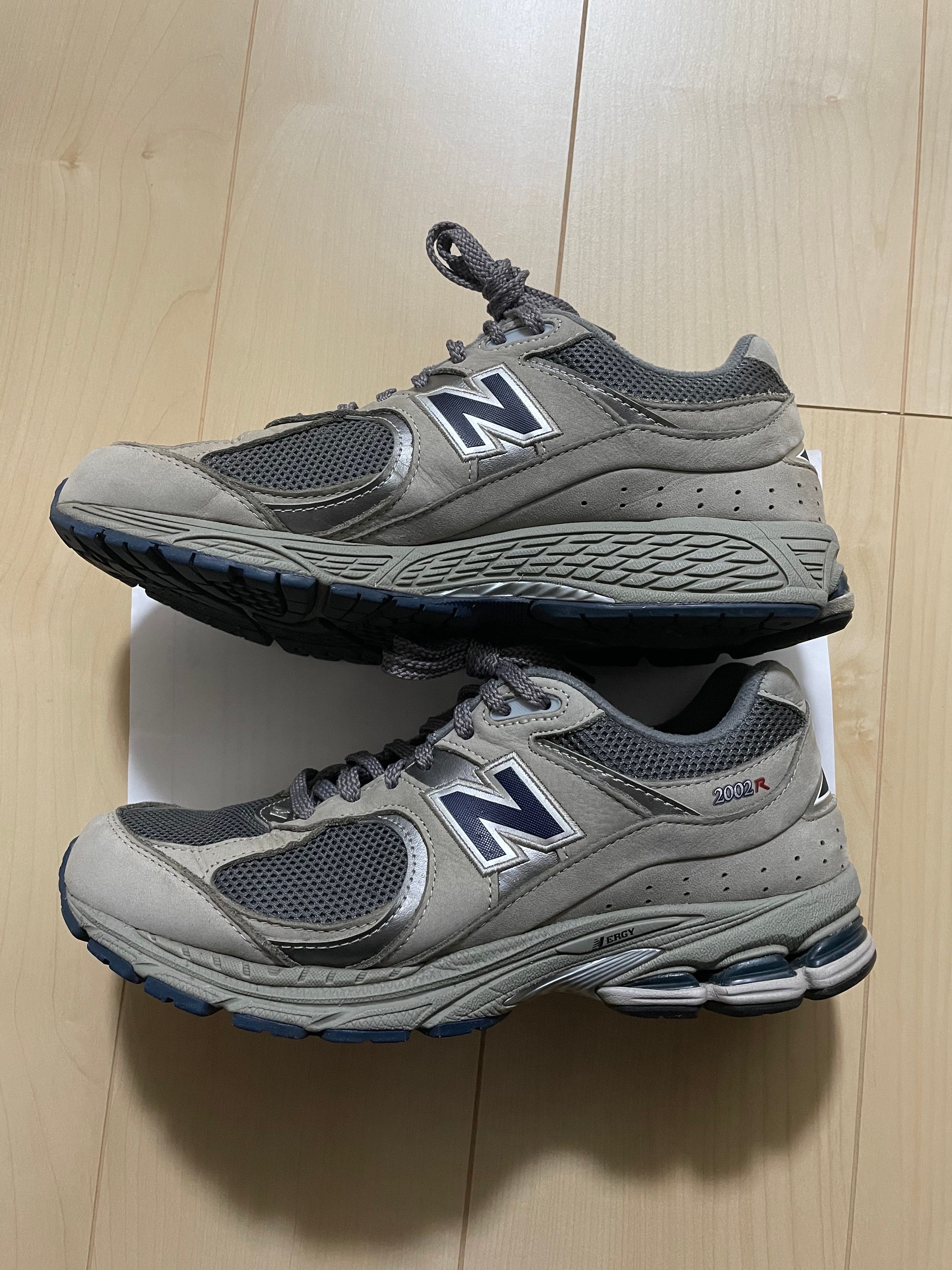 New Balance 2002R "Gray"