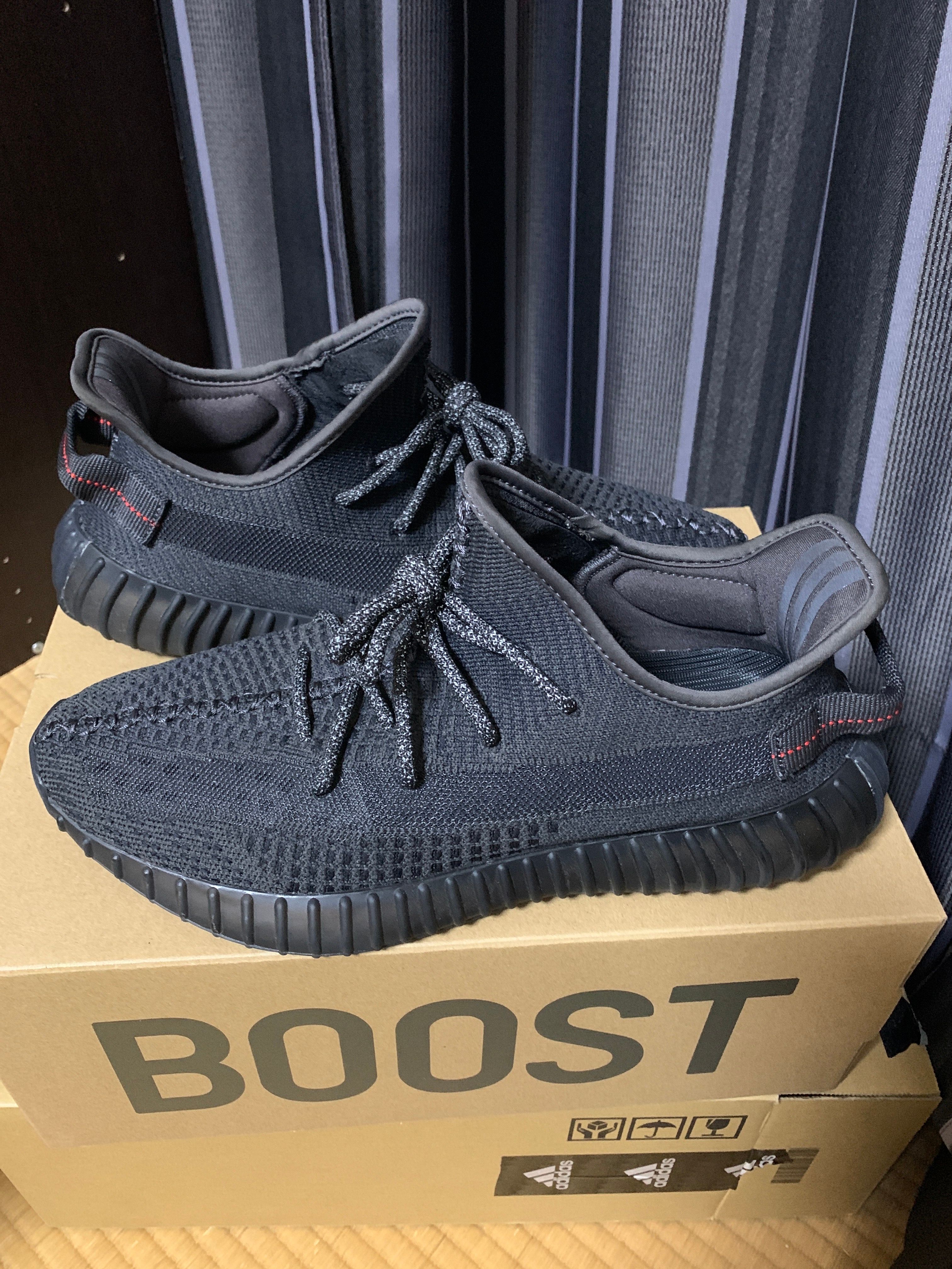 adidas YEEZY Boost 350 V2 "Black"