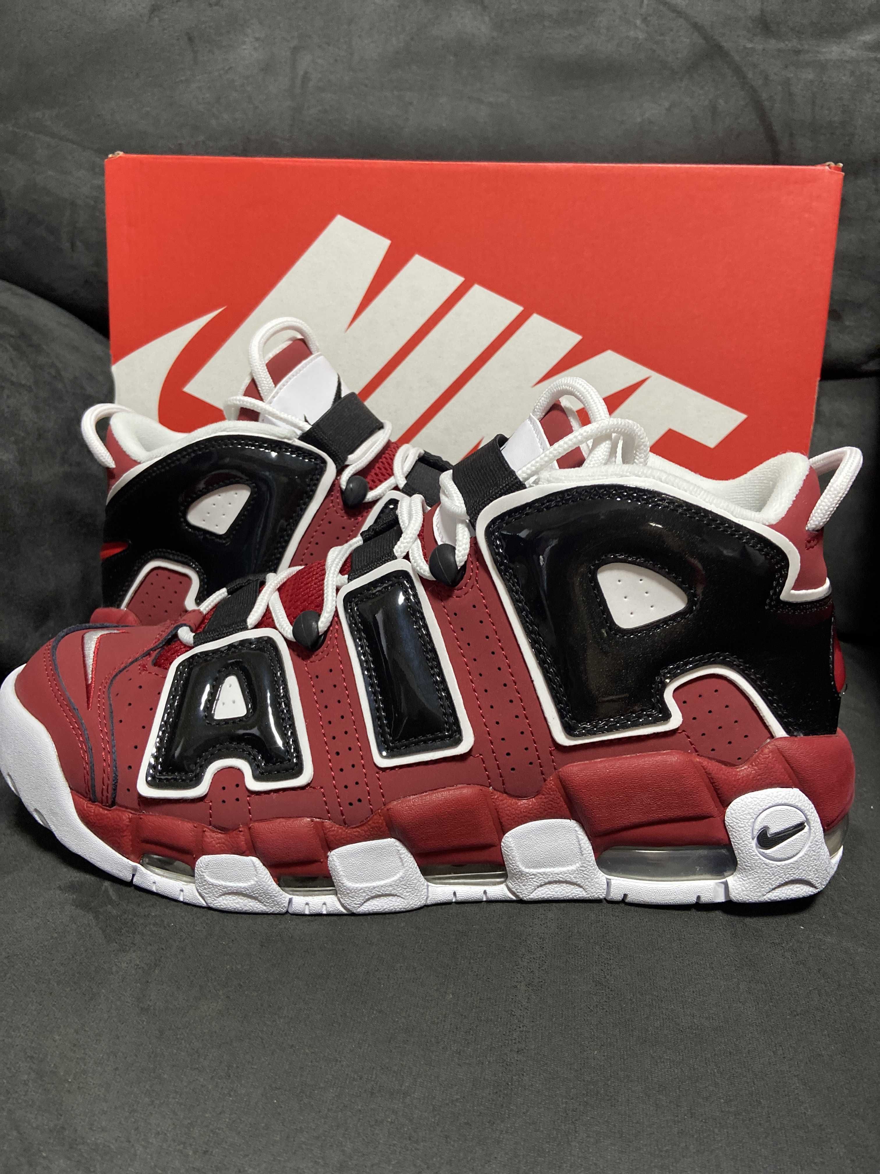 Nike Air More Uptempo ’96 "Black and Varsity Red" (2021)