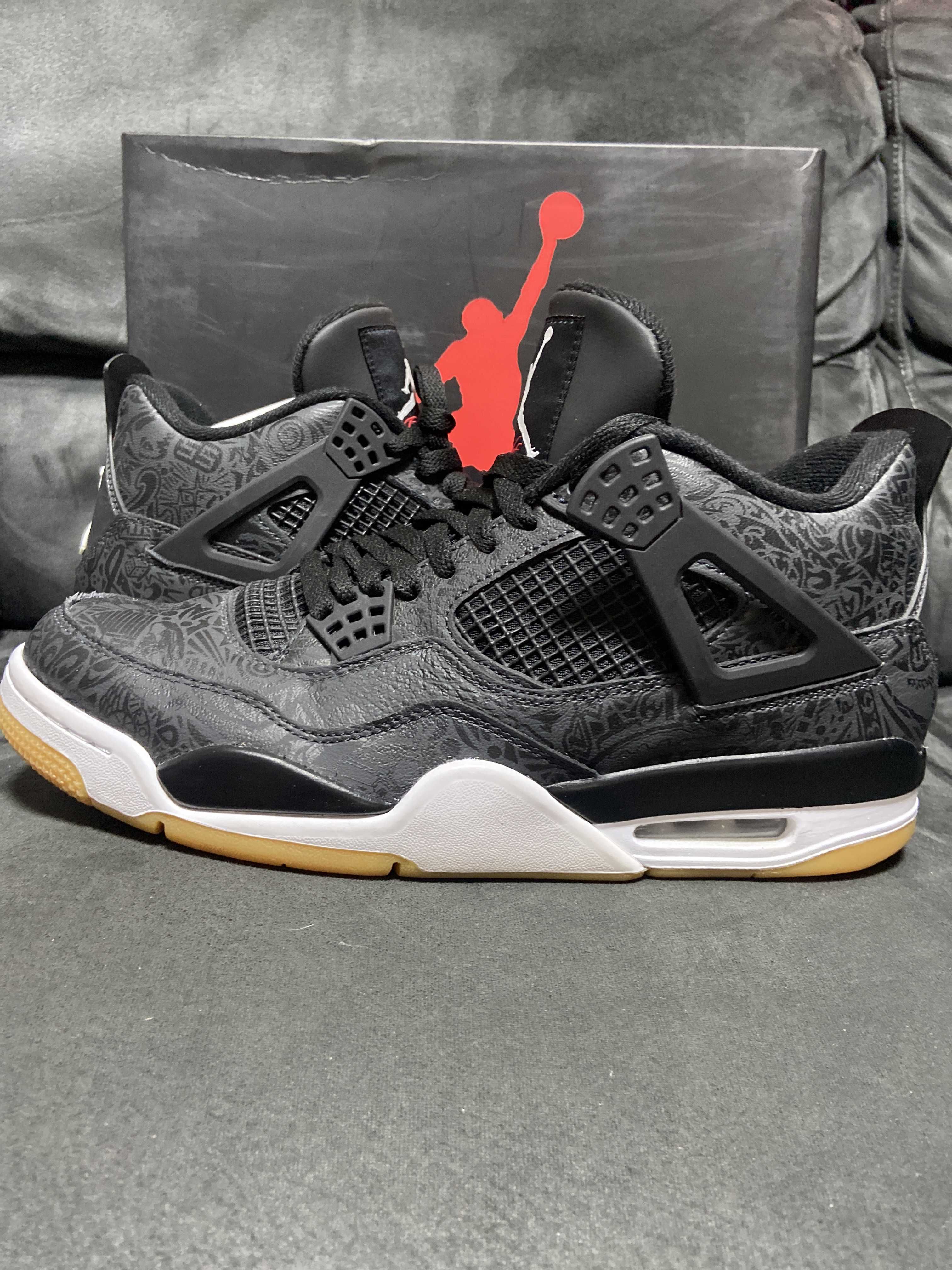 Nike Air Jordan 4 Retro "Laser Black/Gum"