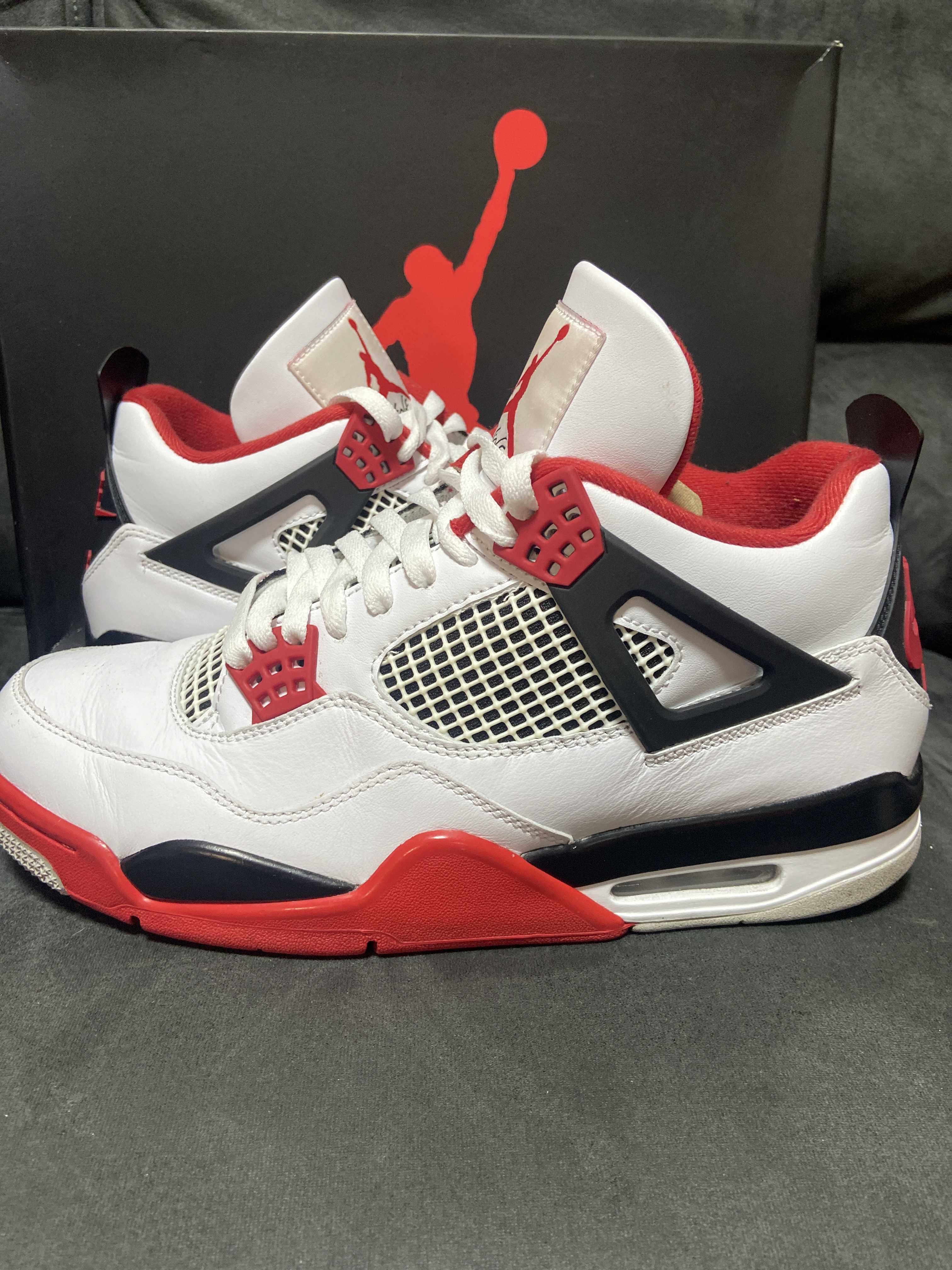 Nike Air Jordan 4 Retro OG "Fire Red" (2020)