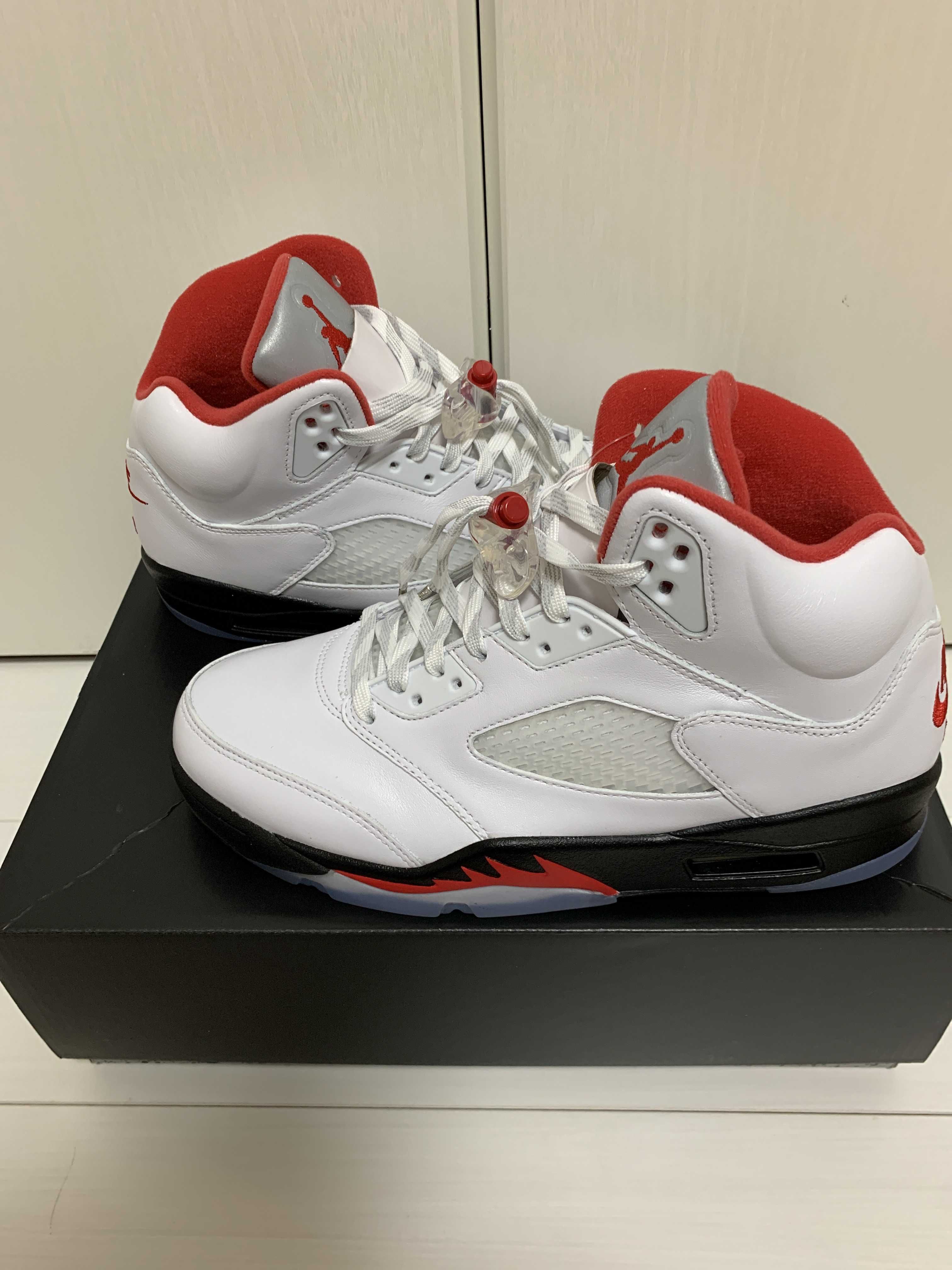Nike Air Jordan 5 Retro "Fire Red" (2020)