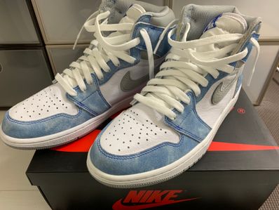 Nike Air Jordan 1 High OG "Hyper Royal"