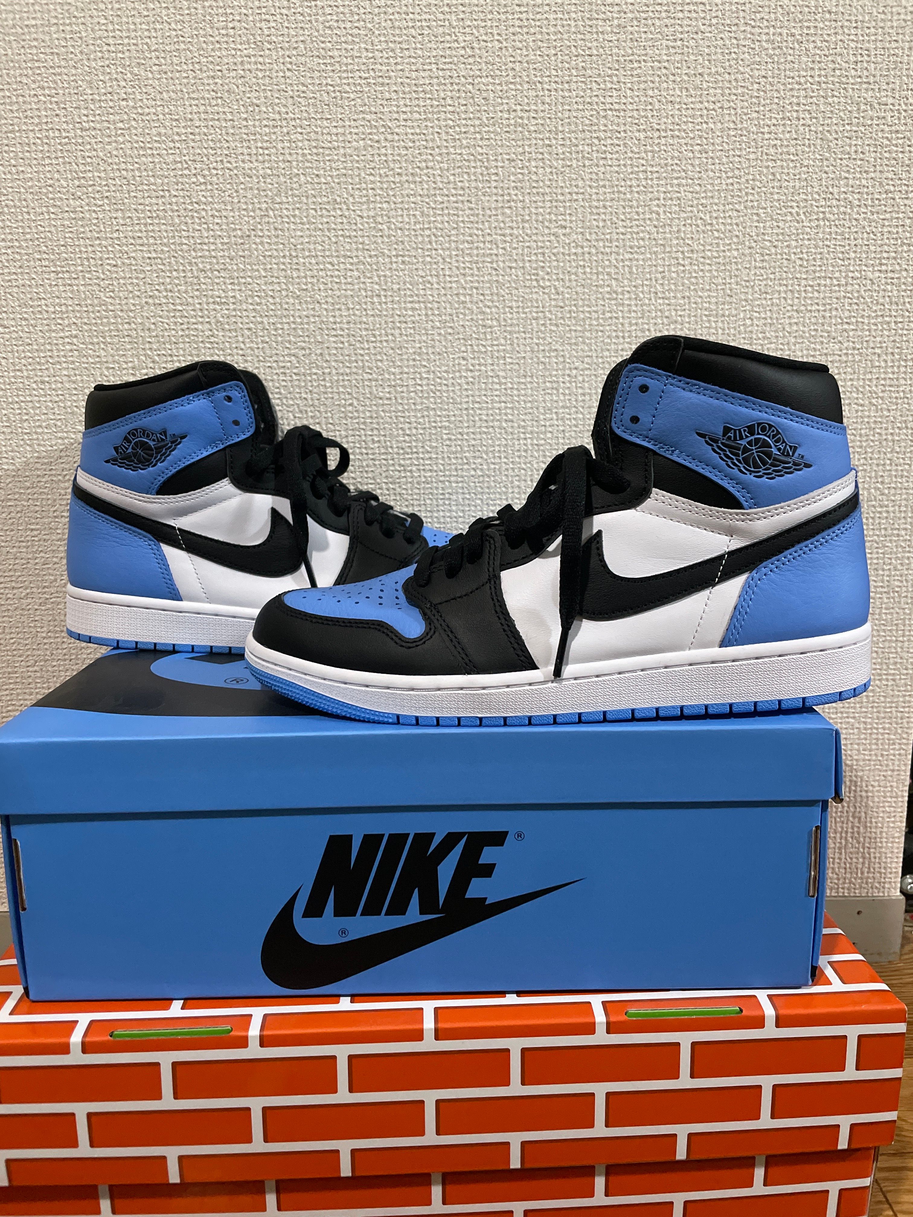 Nike Air Jordan 1 Retro High OG "University Blue/UNC Toe"