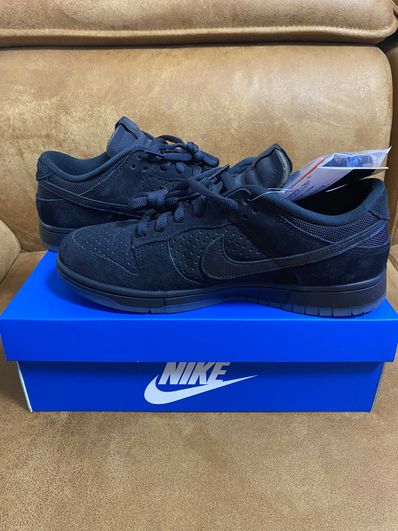 UNDEFEATED × Nike Dunk Low SP "5 ON IT"