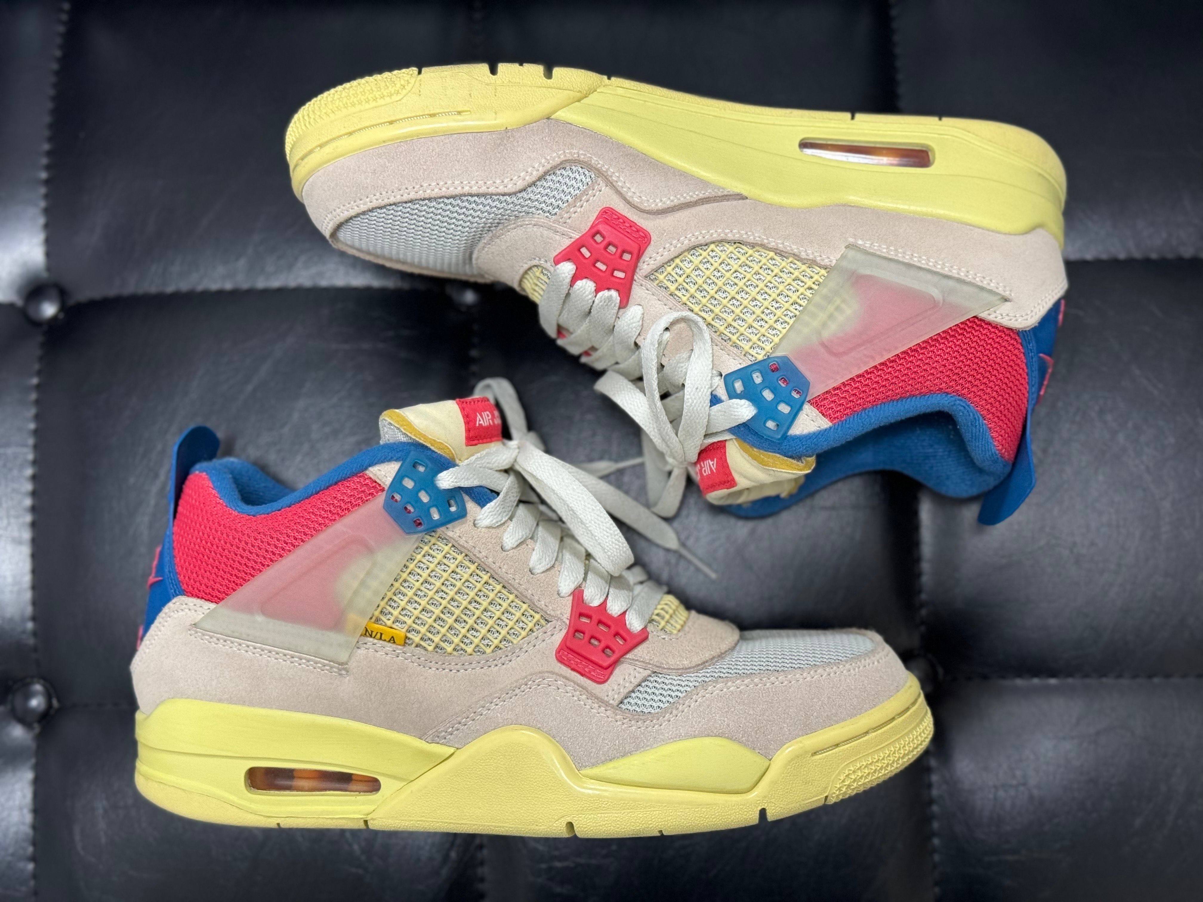 UNION × Nike Air Jordan 4 SP "Guava Ice/Light Fusion Red"