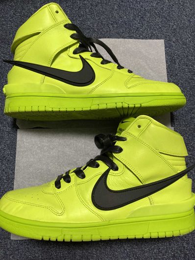 AMBUSH × NIKE DUNK HIGH "FLASH LIME"
