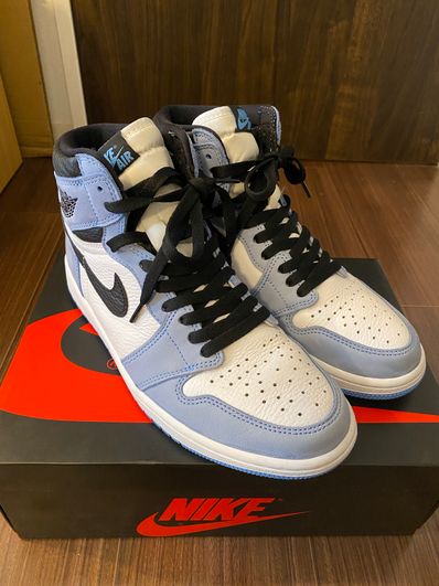 Nike Air Jordan 1 High OG "University Blue"
