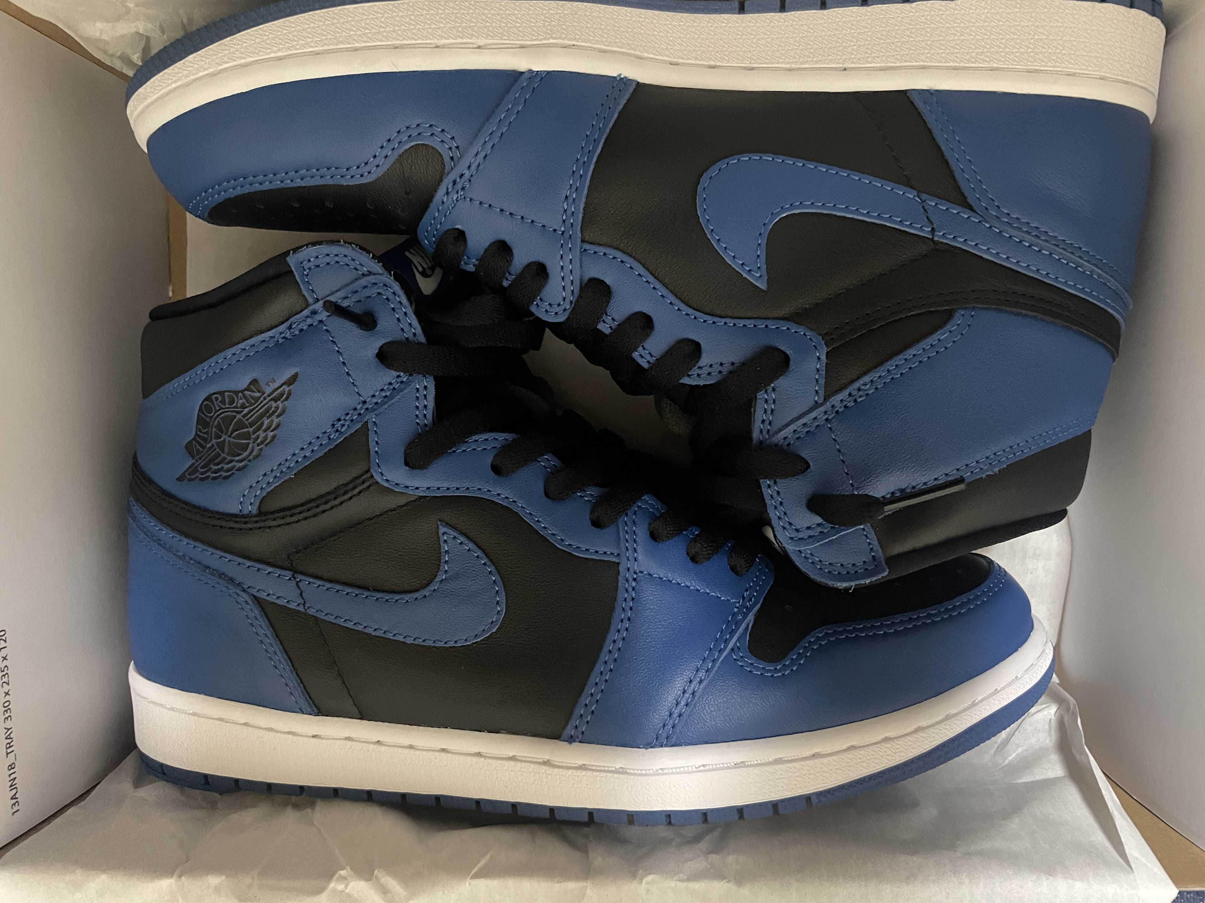 Nike Air Jordan 1 Retro High OG "Dark Marina Blue"