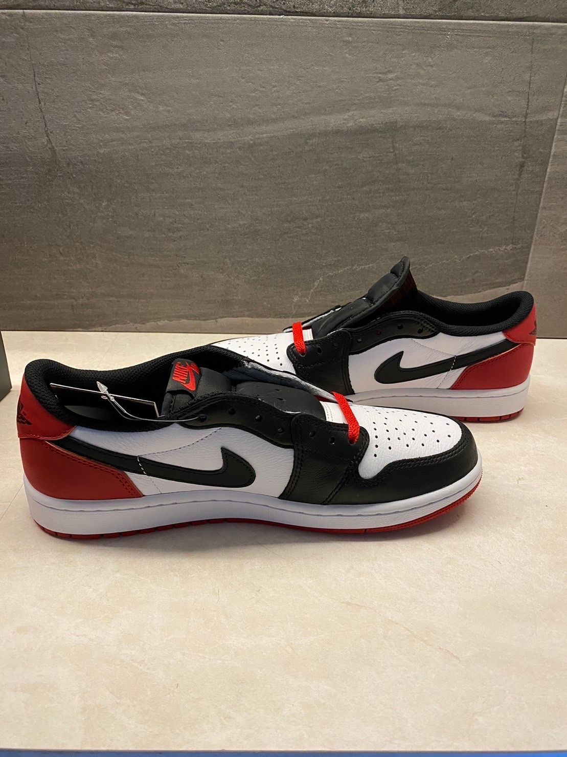 Nike Air Jordan 1 Retro Low OG "Black Toe"