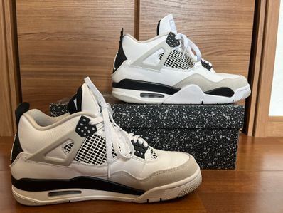 Nike Air Jordan 4 "Military Black"