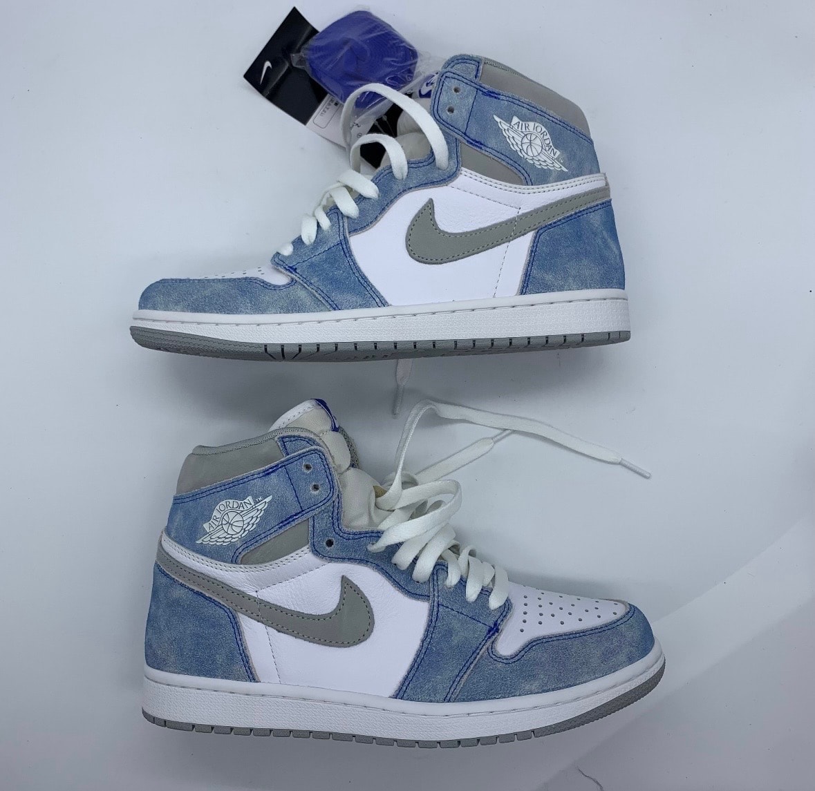 Nike Air Jordan 1 High OG "Hyper Royal"
