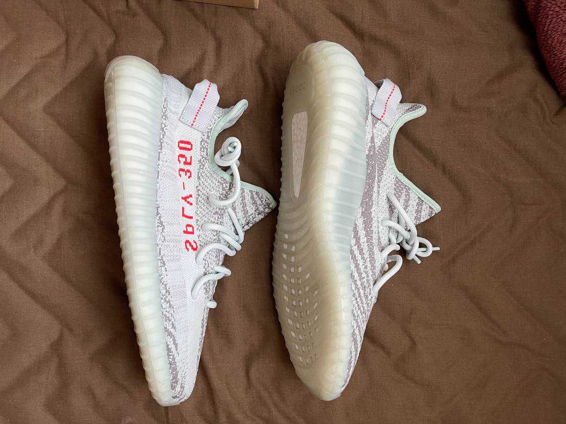 adidas YEEZY Boost 350 V2 "Blue Tint"