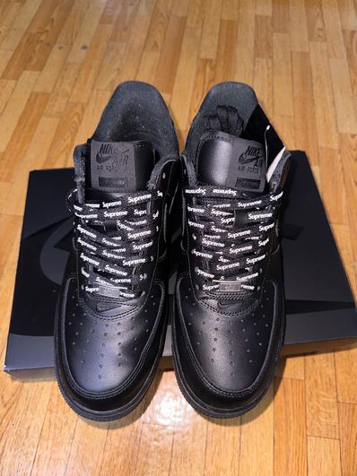 Supreme × Nike Air Force 1 Low "Black"