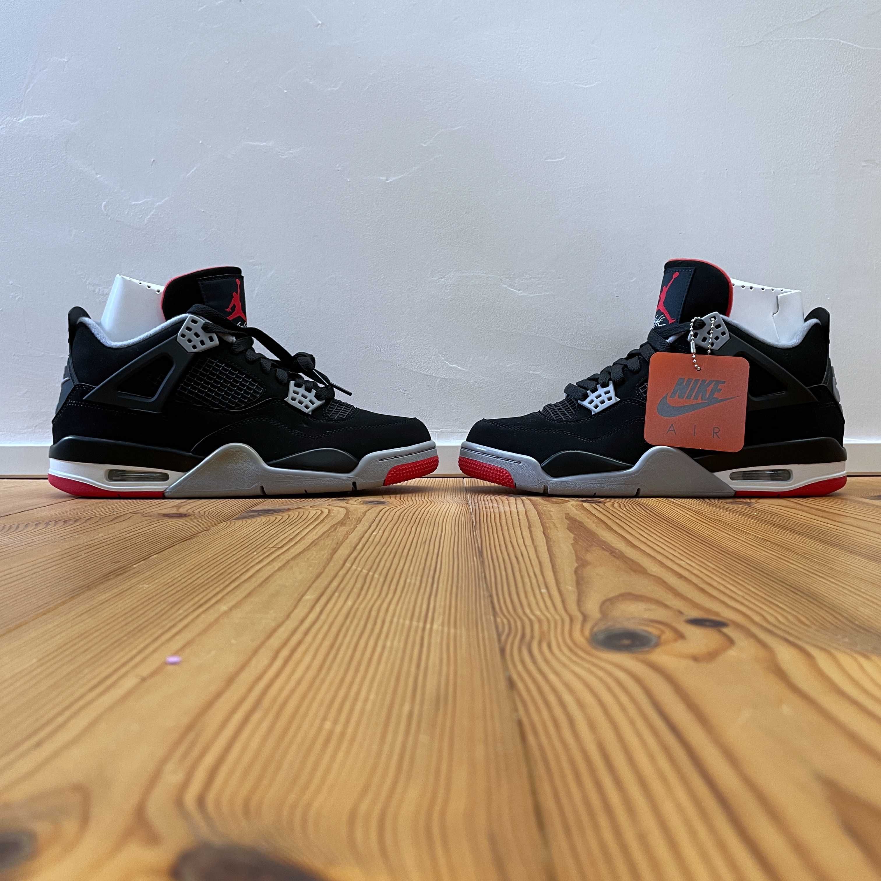 Nike Air Jordan 4 Retro "Bred" (2019)  