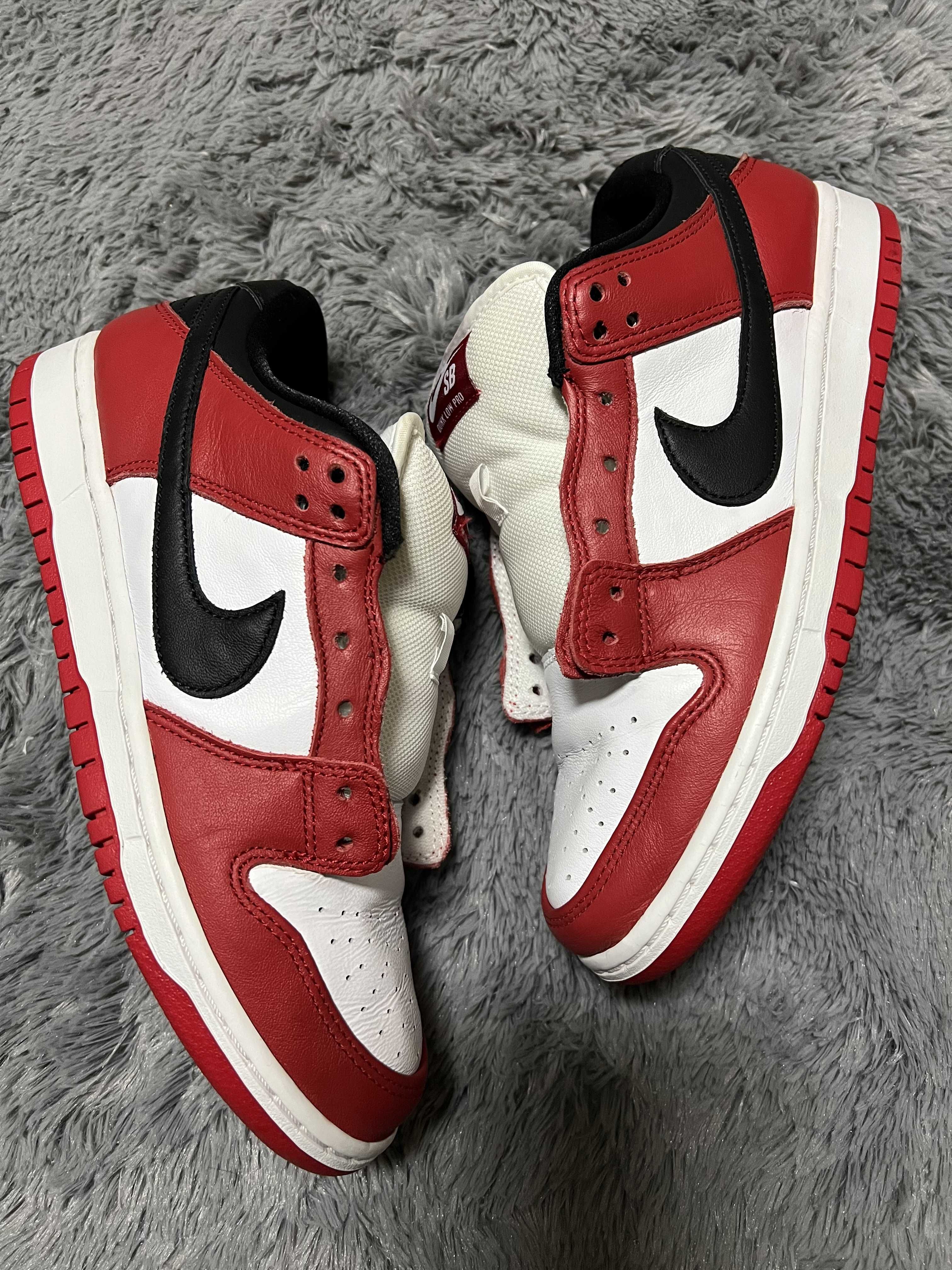 Nike SB Dunk Low Pro "J-Pack Chicago/Varsity Red and White"