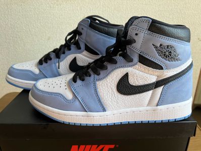 Nike Air Jordan 1 High OG "University Blue"