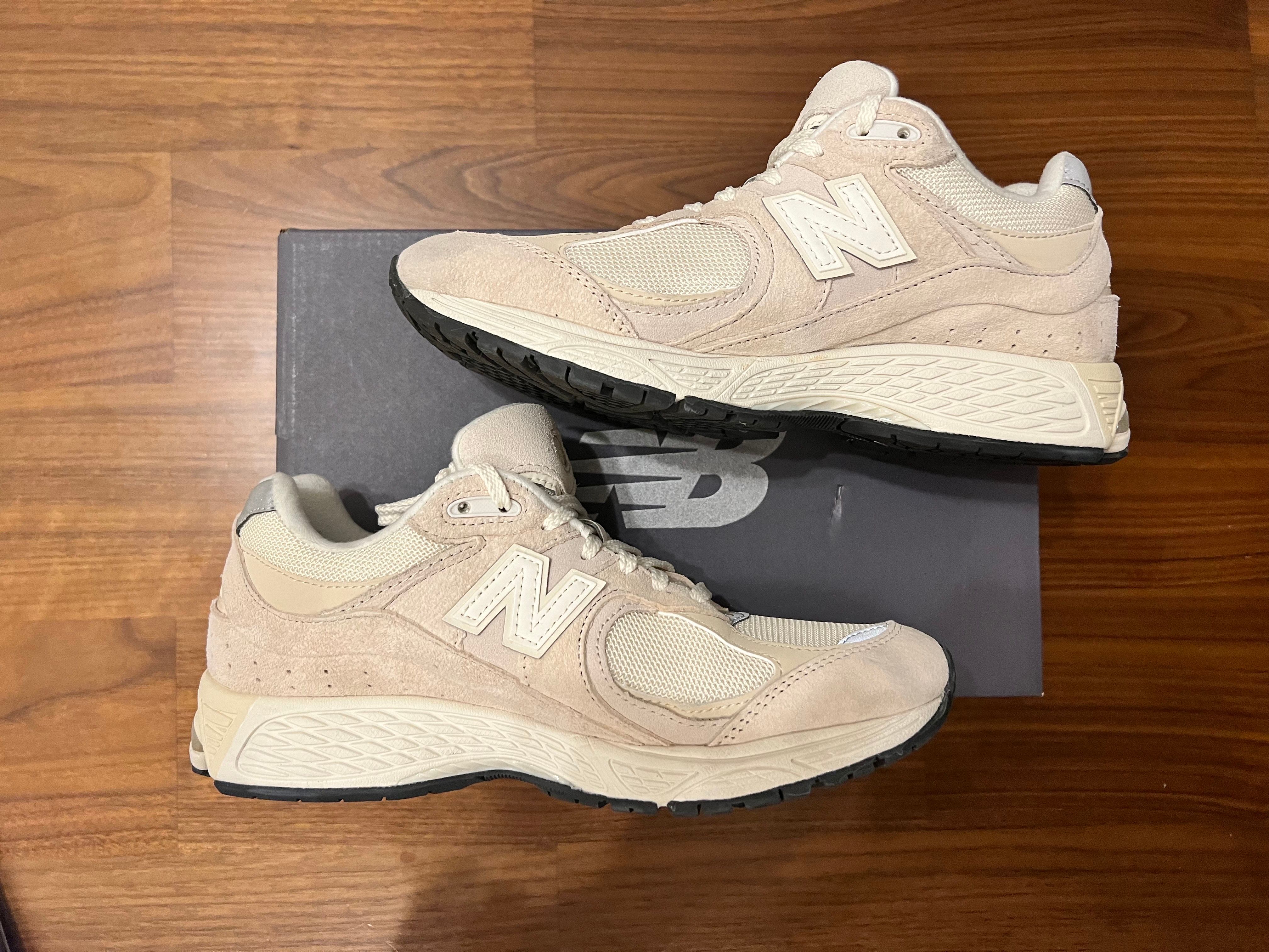 New Balance 2002R "Off White"